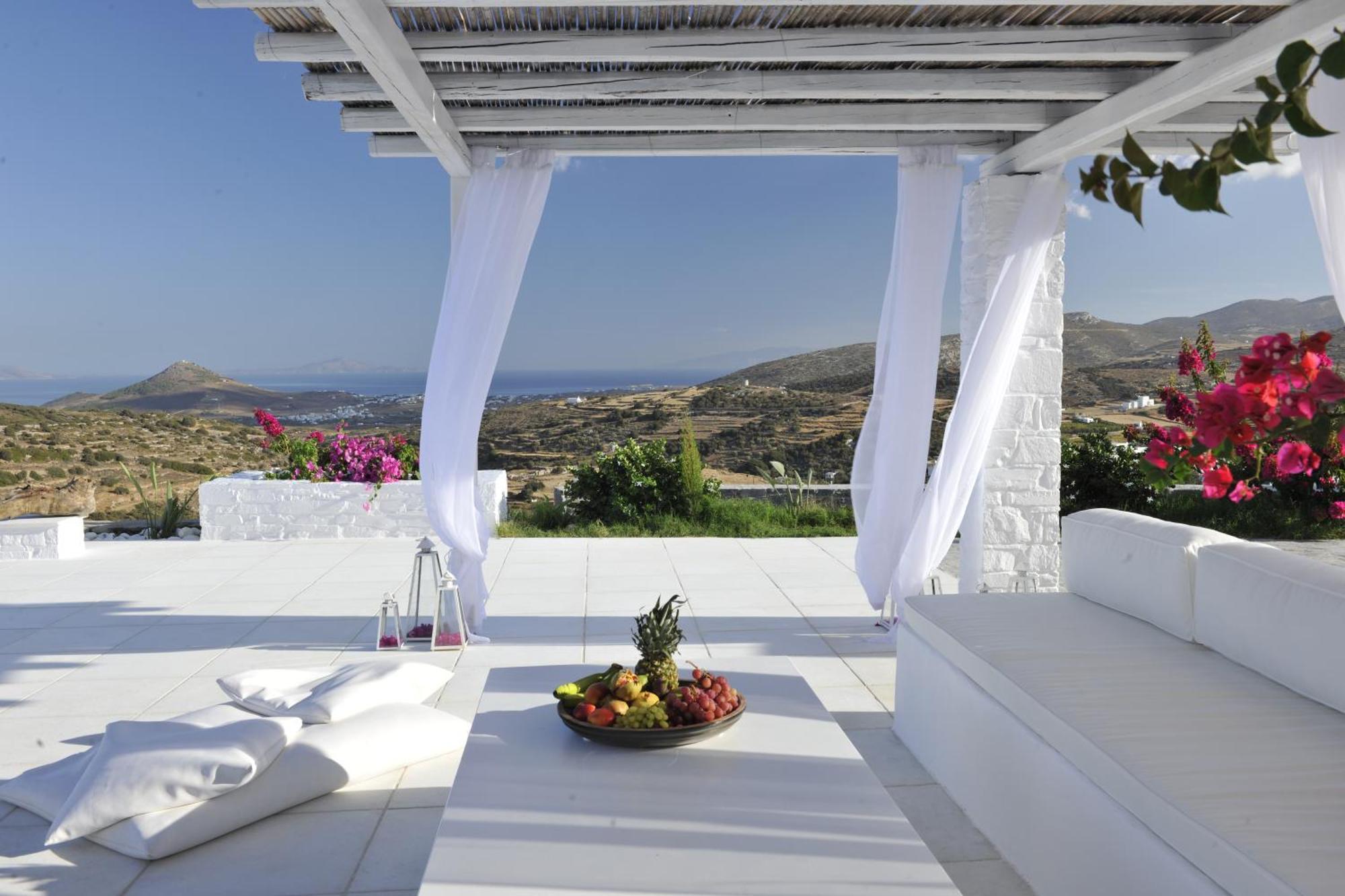 Full Moon Villa