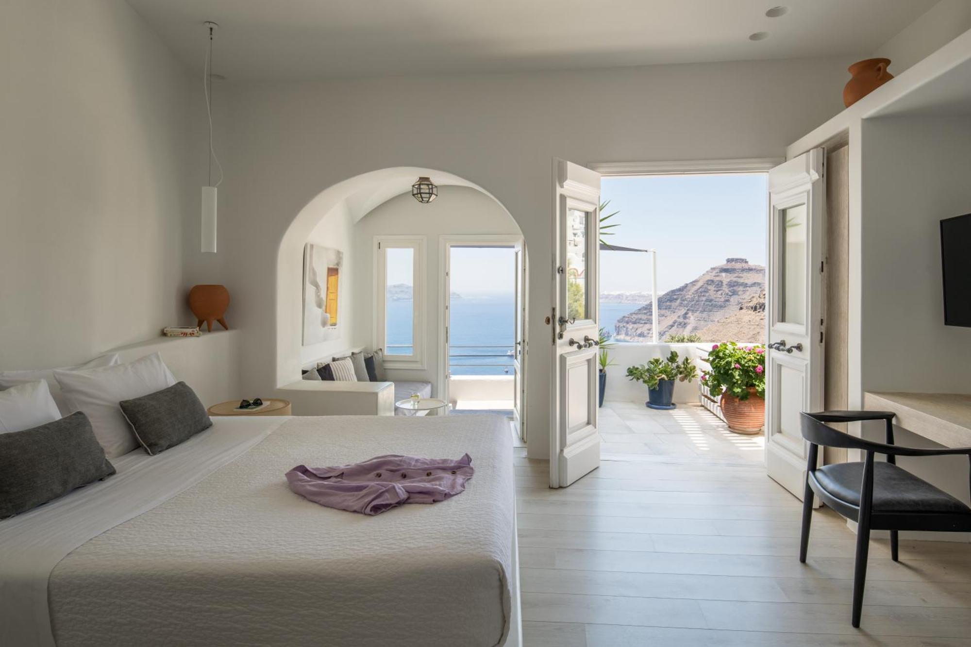 Hotel Porto Fira (Santorini)