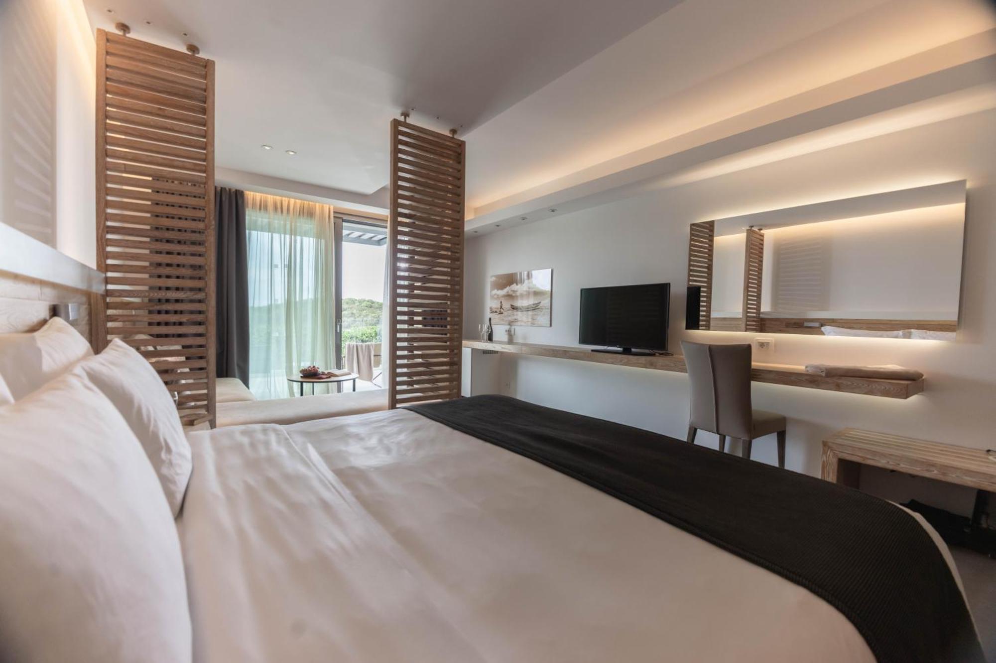 Movenpick Agios Nikolaos 5* Sivota (Epirus)