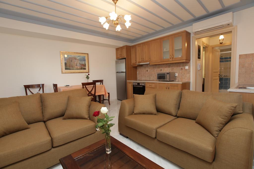 Avgerinos Apartment Kampochora (Chios)