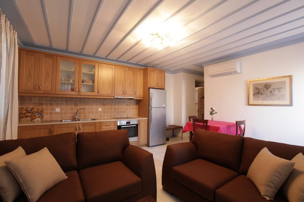 Apartment Avgerinos Kampochora (Chios)