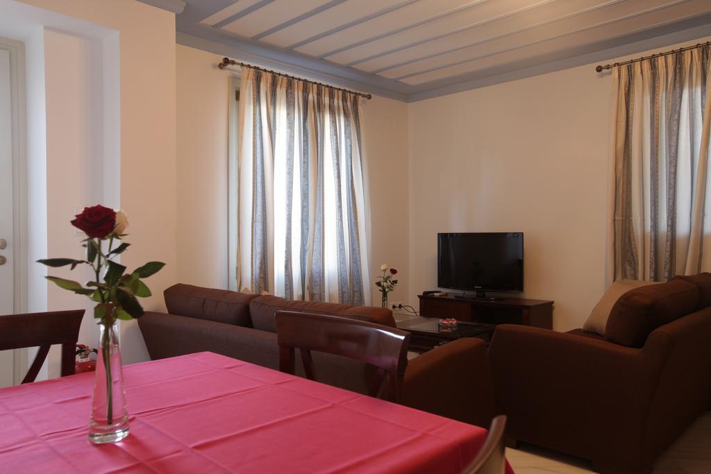 Apartment Avgerinos Kampochora (Chios)