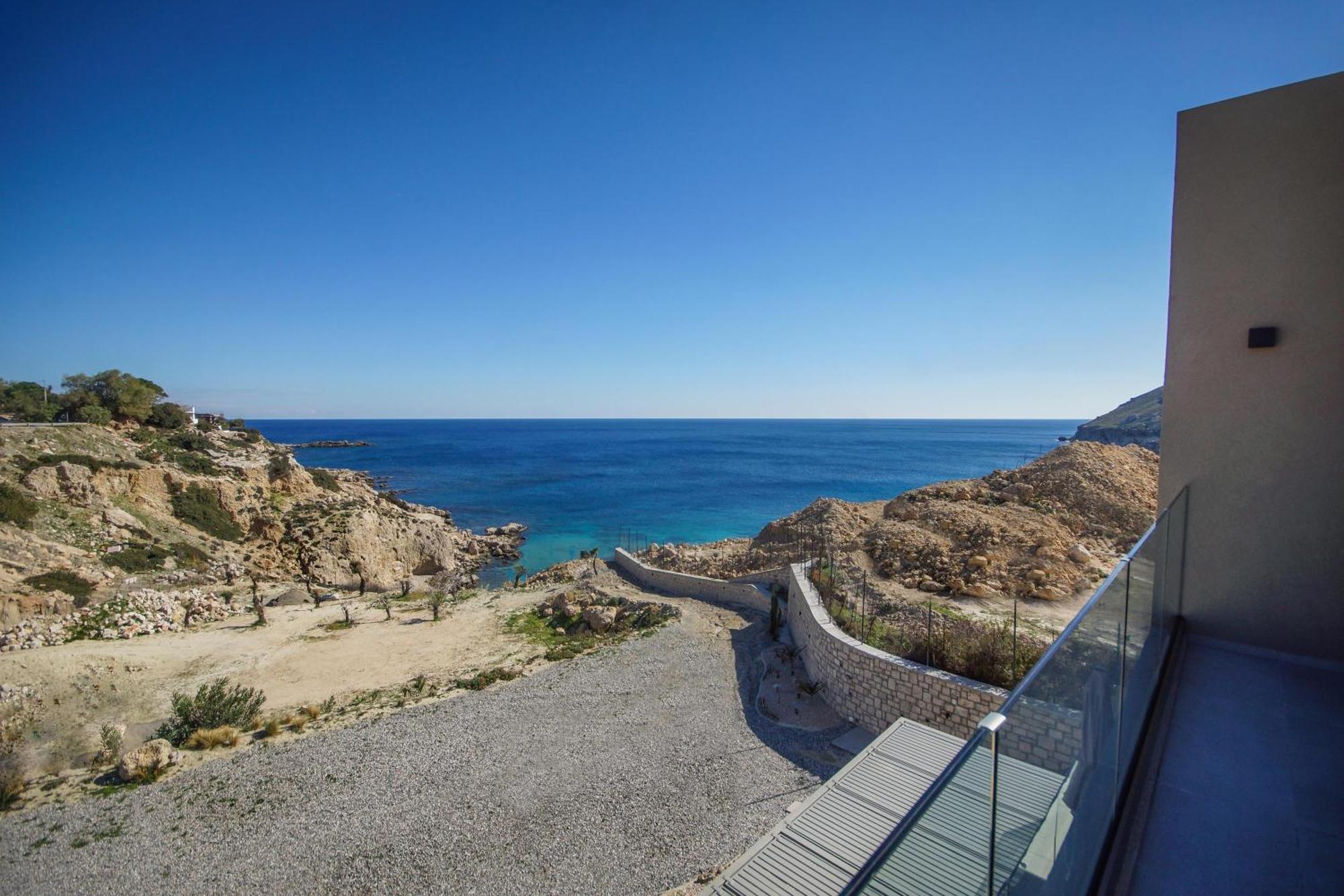 Aquamarine Luxury Apartment *