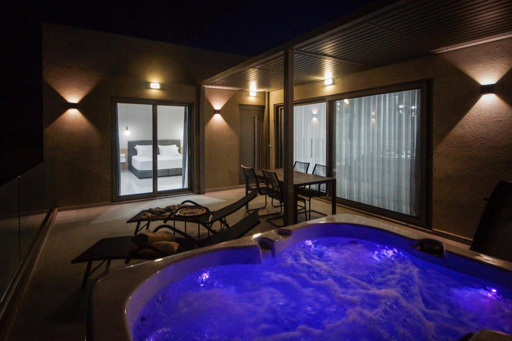 Aquamarine Luxury