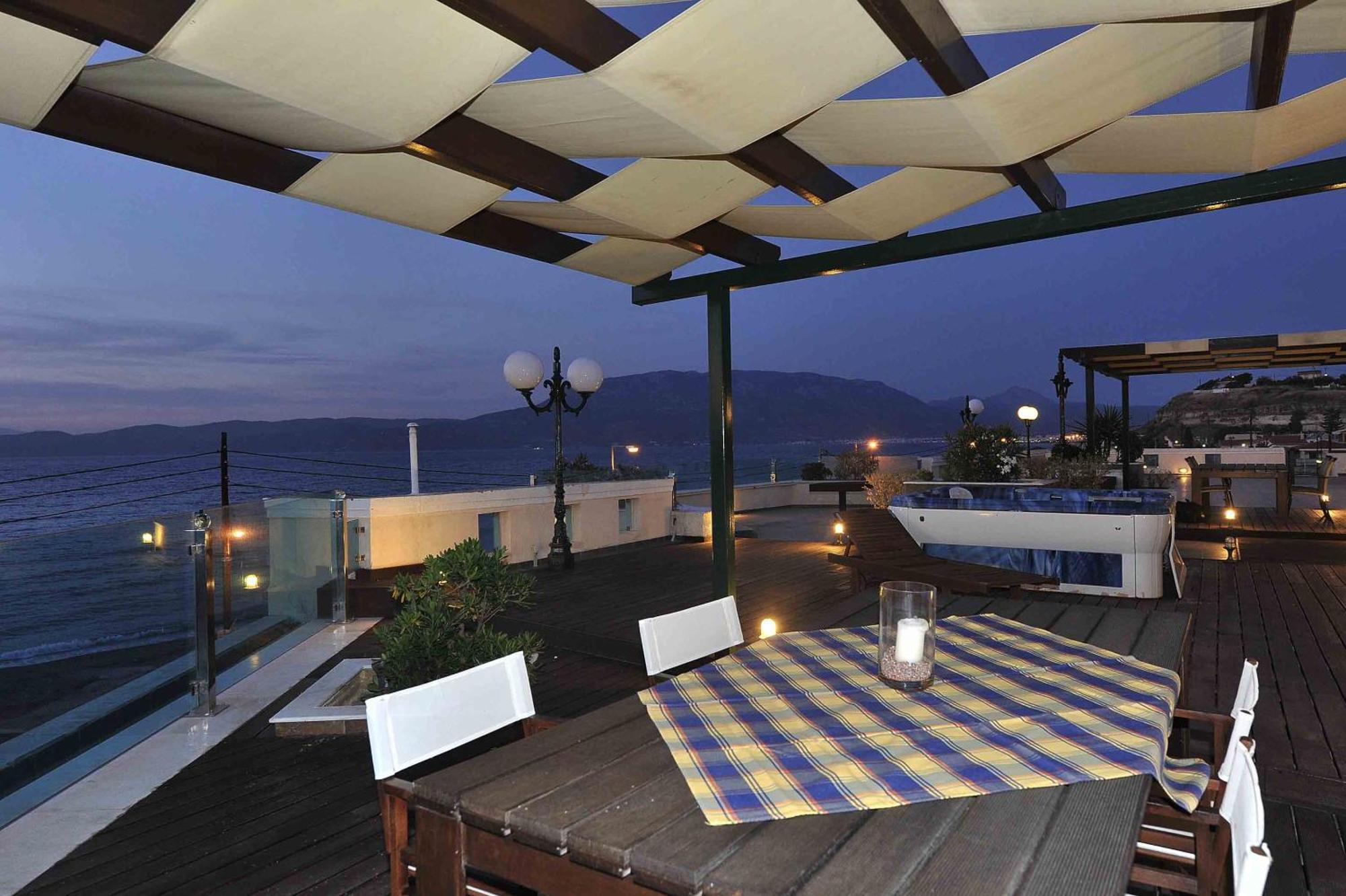 Apartment Livas Rooftop Seaview Corinth