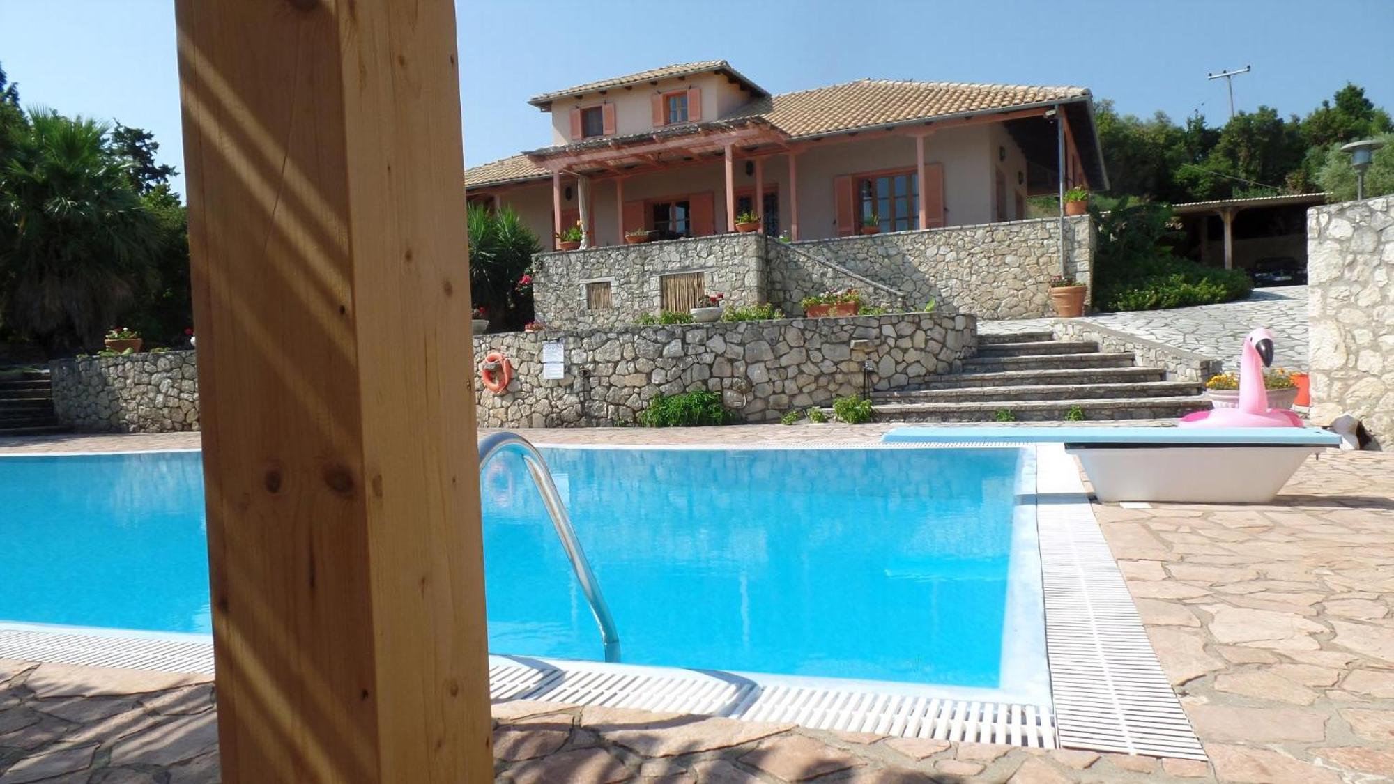 Holiday home Kolonialvilla Am Alten Olivenhain Mit Swimmingpool