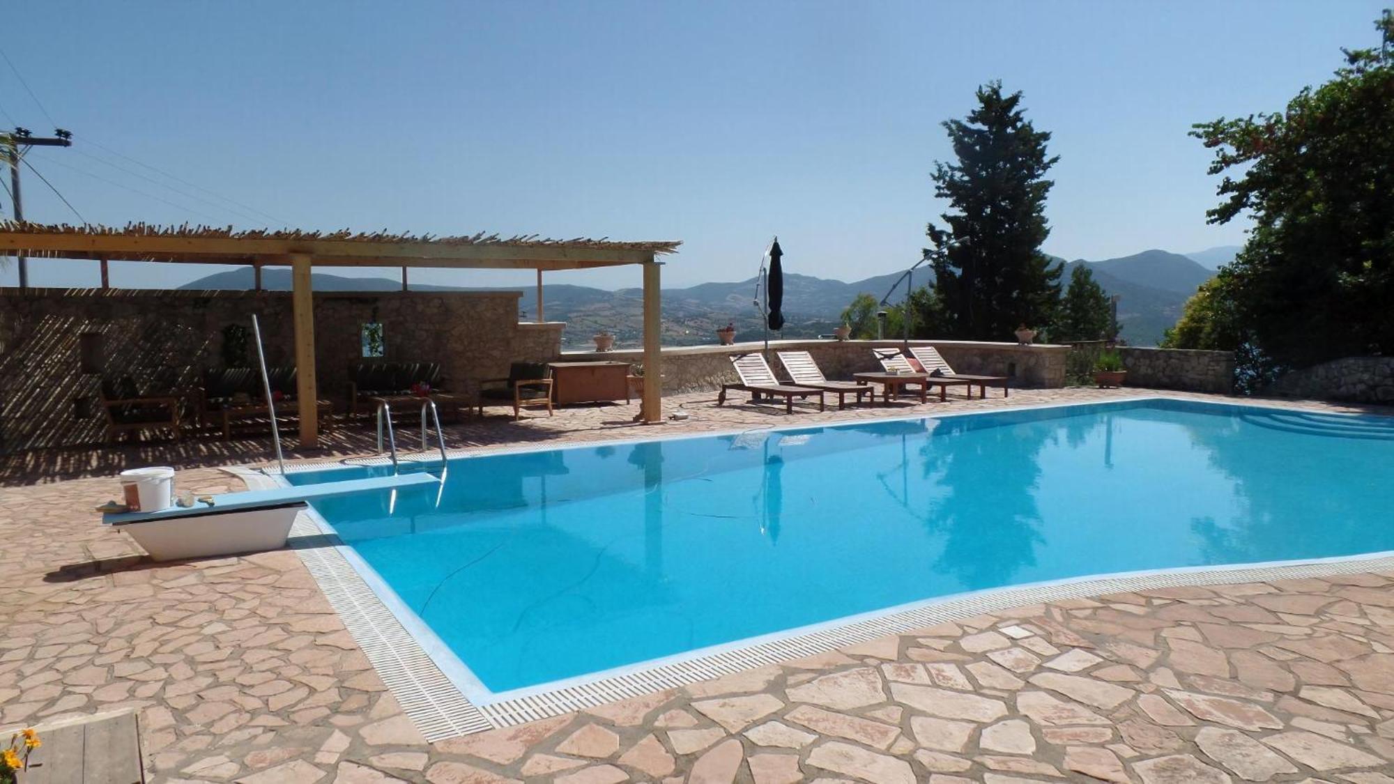 Holiday home Kolonialvilla Am Alten Olivenhain Mit Swimmingpool Lygia (Lefkada)