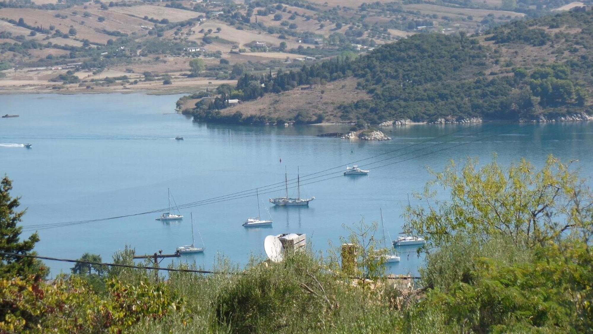 Kolonialvilla Am Alten Olivenhain Mit Swimmingpool * Lygia (Lefkada)