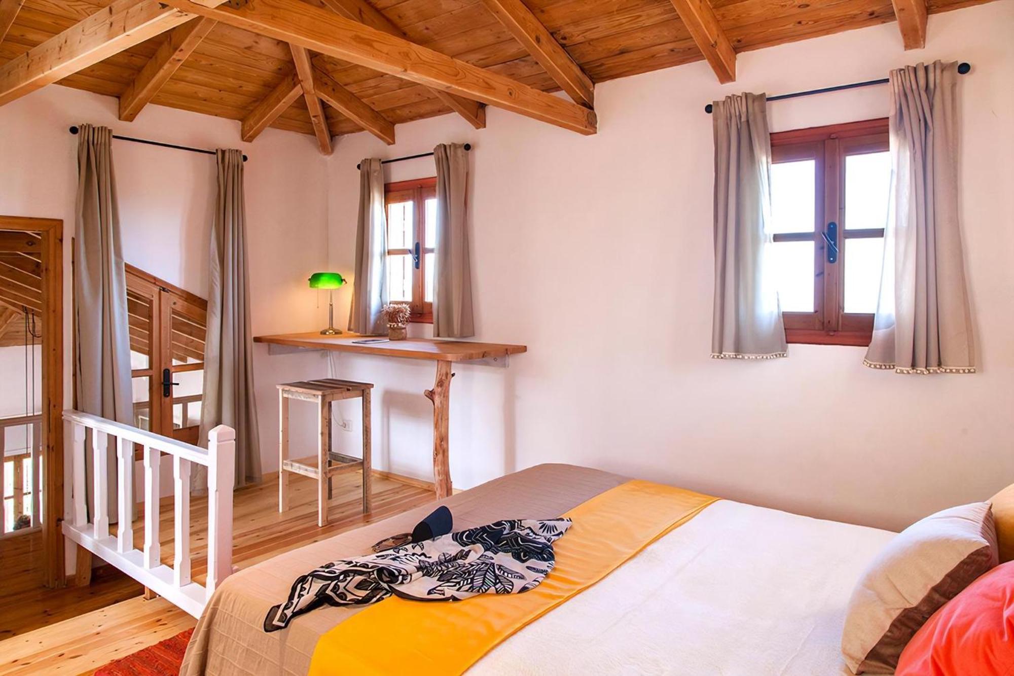 Holiday home Kolonialvilla Am Alten Olivenhain Mit Swimmingpool