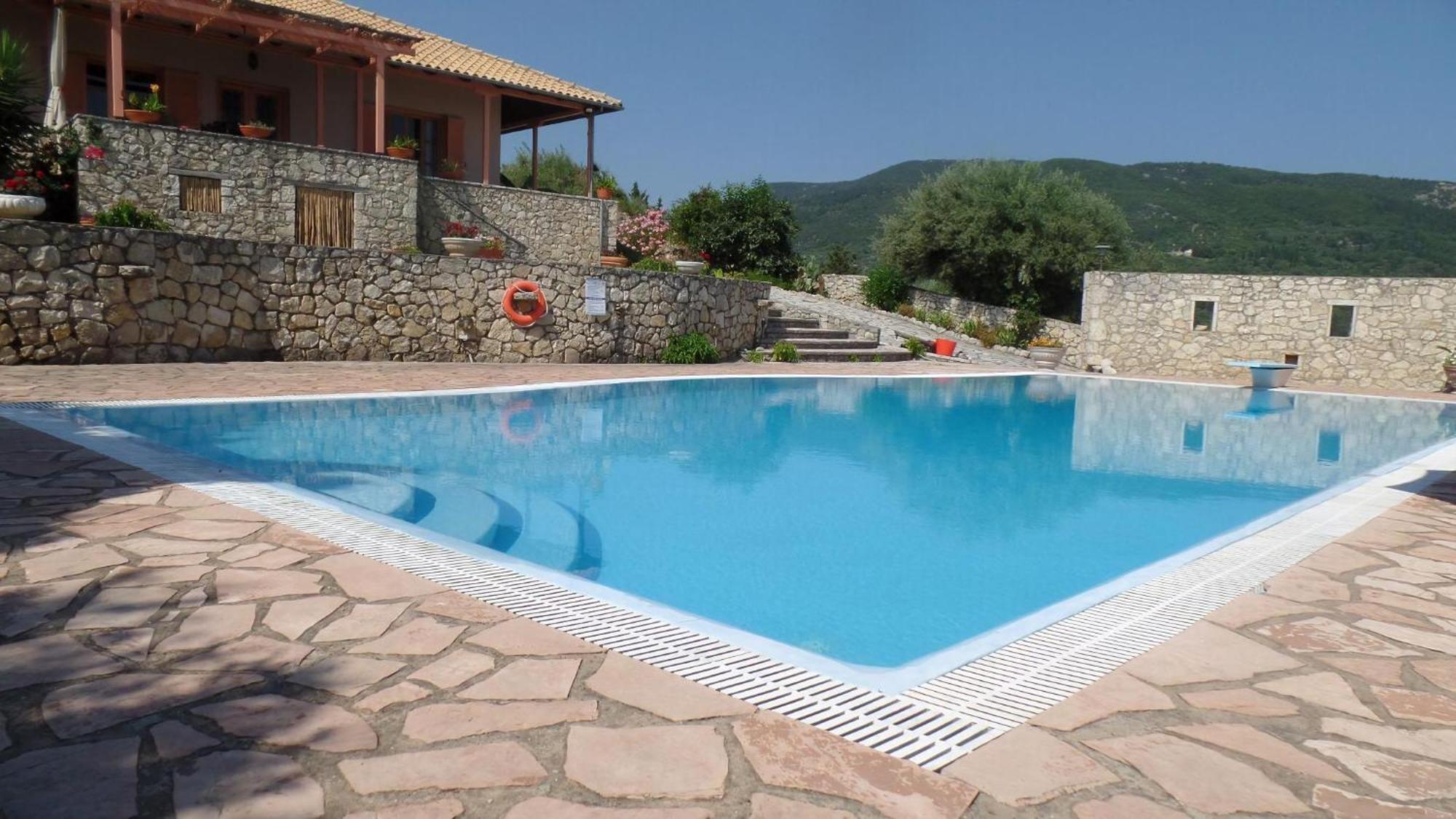 Kolonialvilla Am Alten Olivenhain Mit Swimmingpool Holiday home *