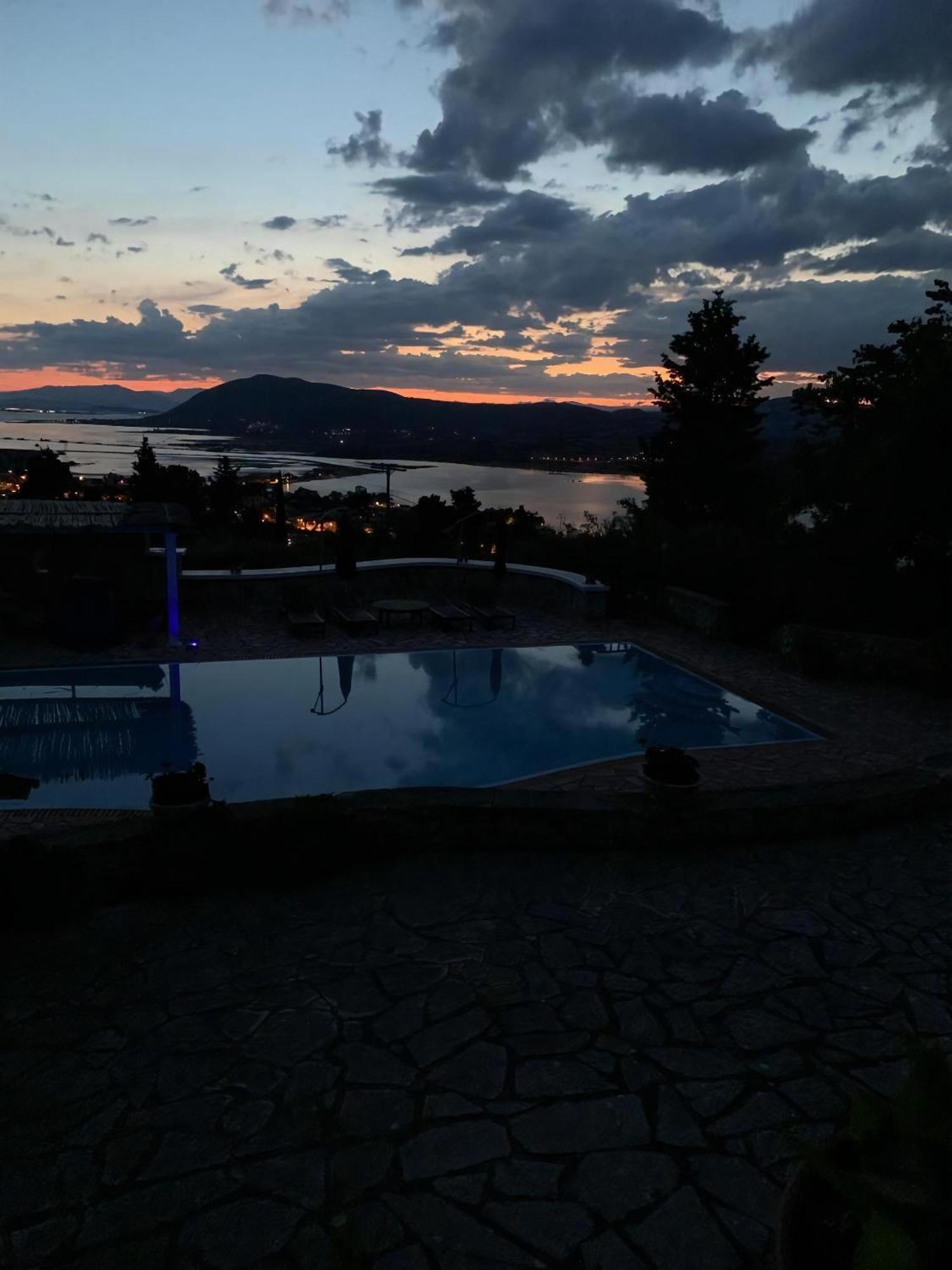 Kolonialvilla Am Alten Olivenhain Mit Swimmingpool * Lygia (Lefkada)