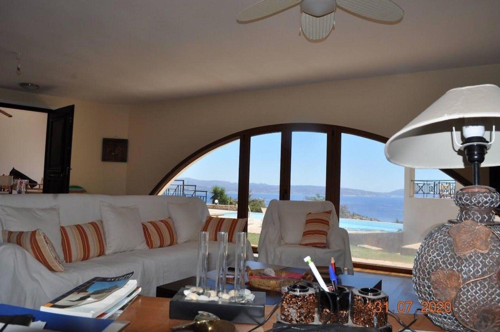 Mit Privatpool Fuer 12 Personen In Agia Galini, Kreta Holiday home *