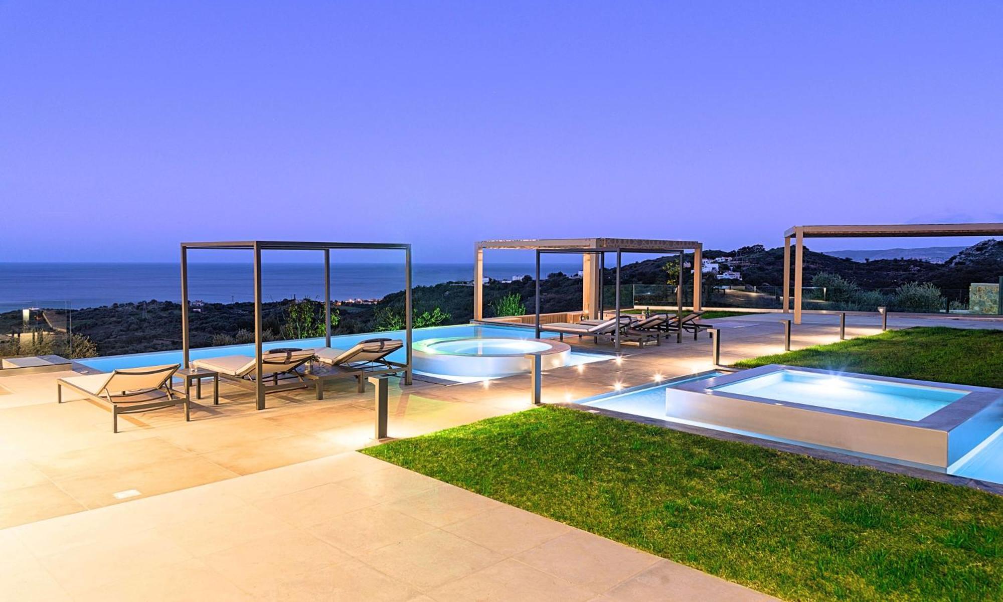 Schoenes Haus In Mit Privatem Pool Und Bergblick Holiday home *