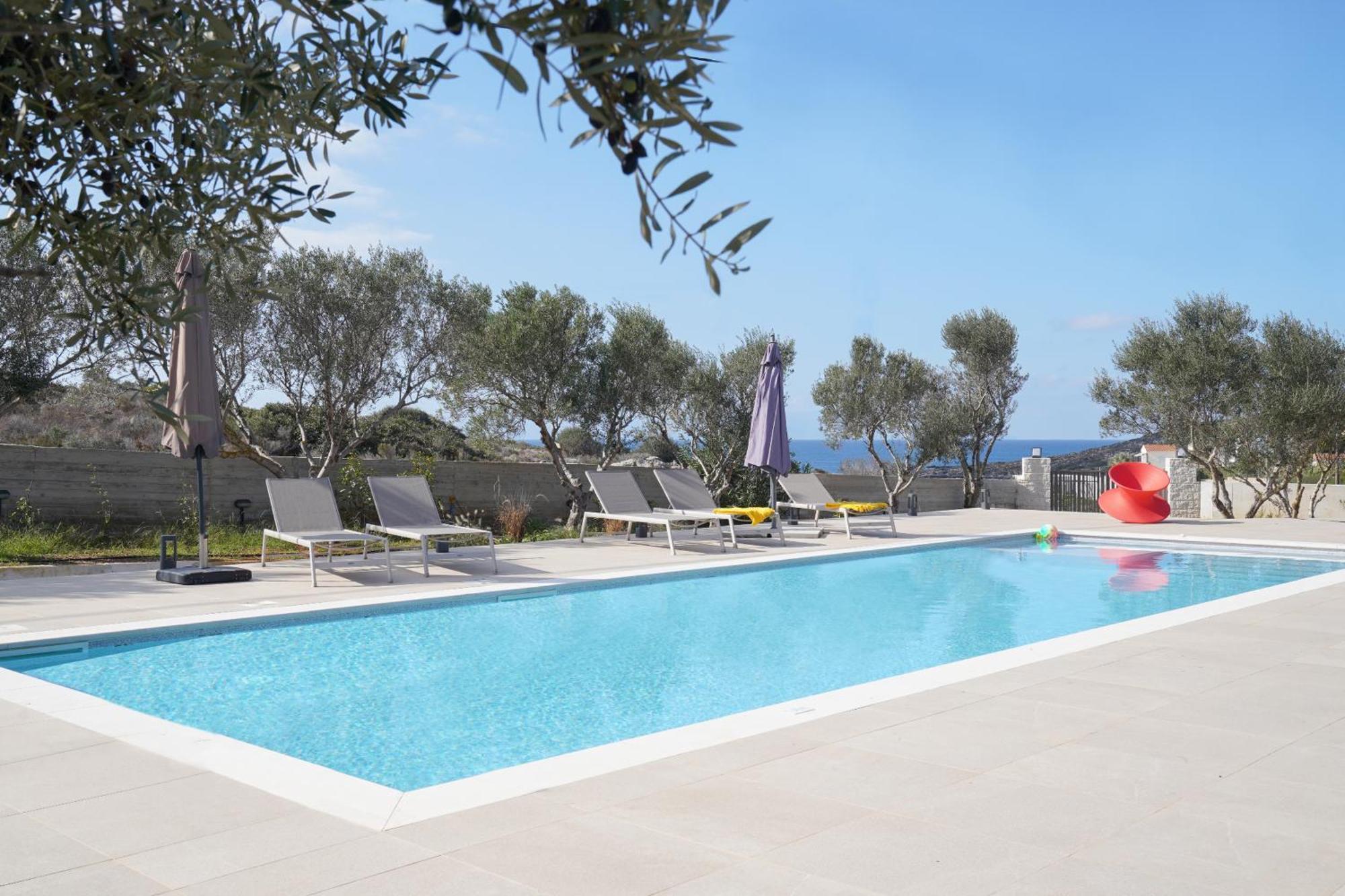 Mare Yellow Villa Tersanas
