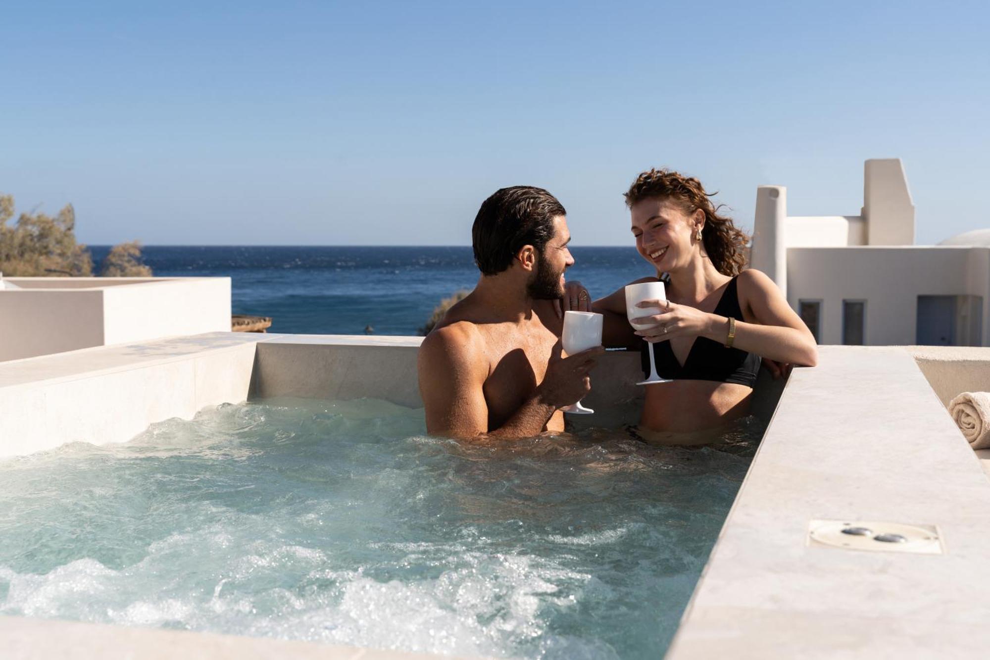 Hotel Heyday Luxury Perissa (Santorini)