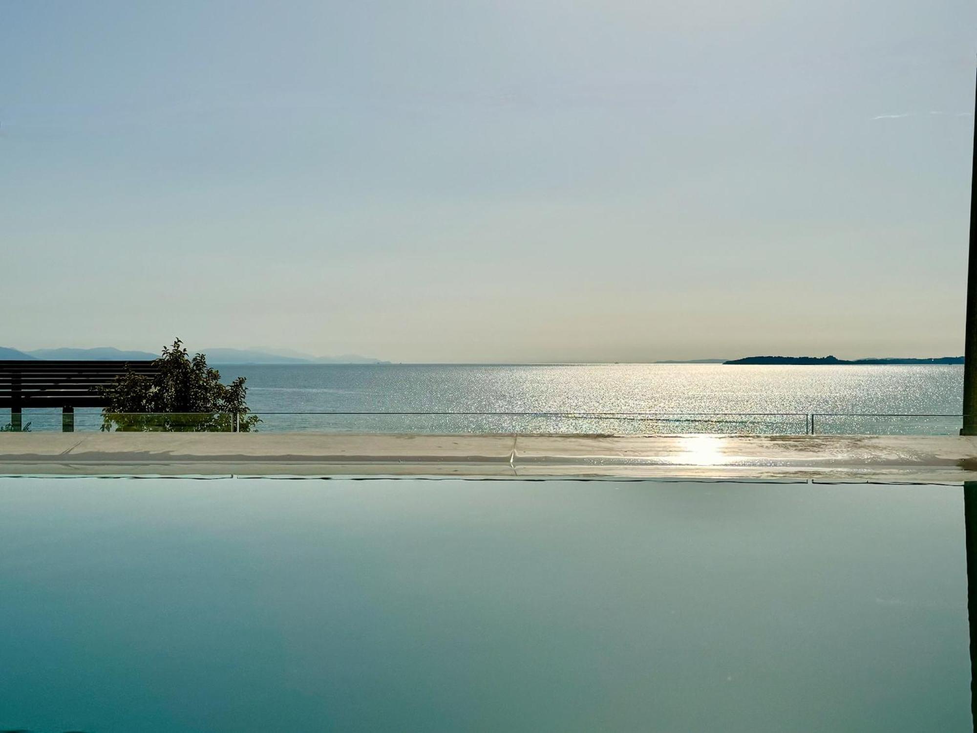 Smile With Private Pool By Dadovillas Villa *