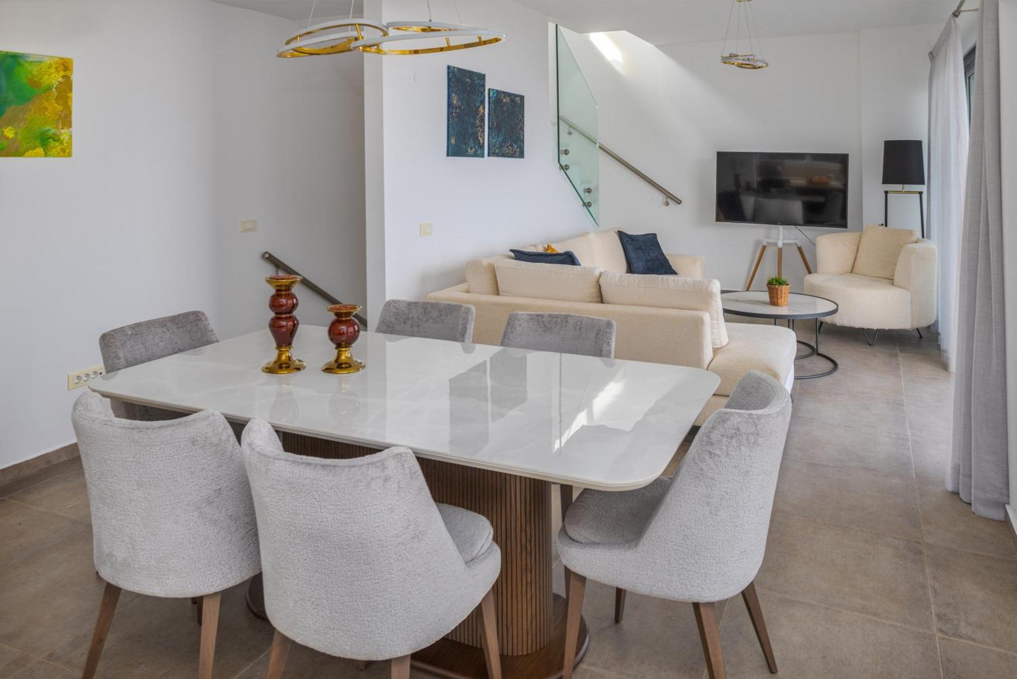 Villa Deep Blue Luxury Theseus - Private Jacuzzi - Sea View *