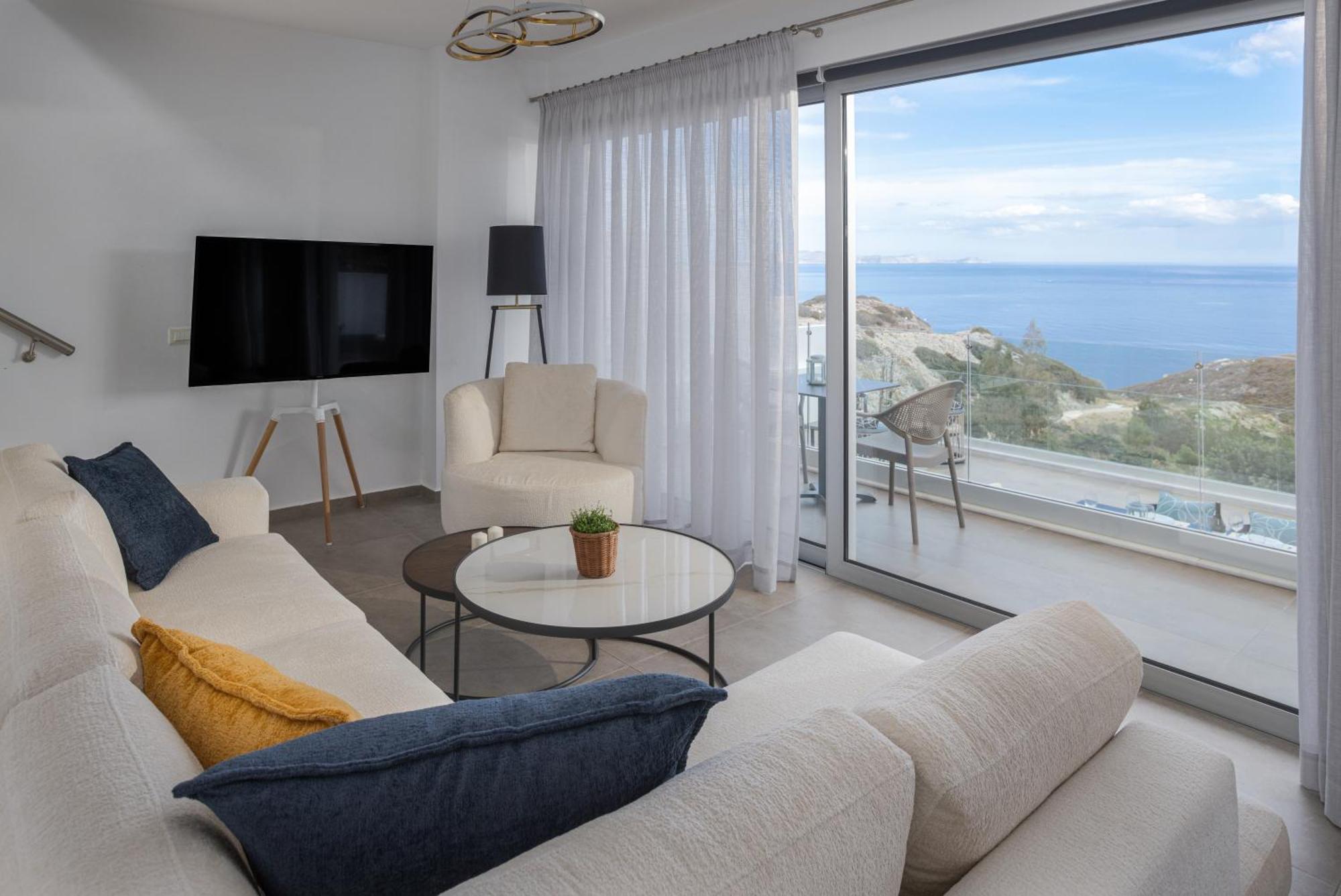 Deep Blue Luxury Theseus - Private Jacuzzi - Sea View * Ligaria (Crete)