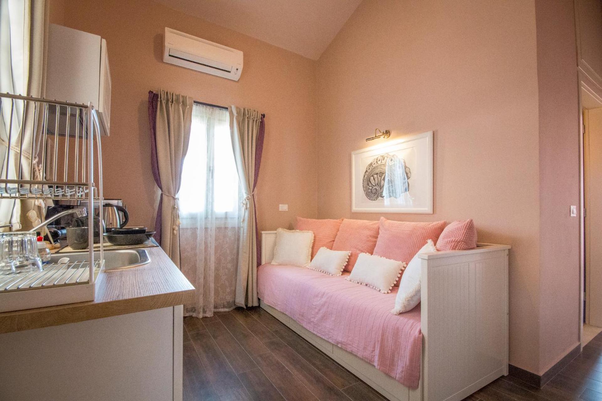 No 4 One Bedroom Nautilus