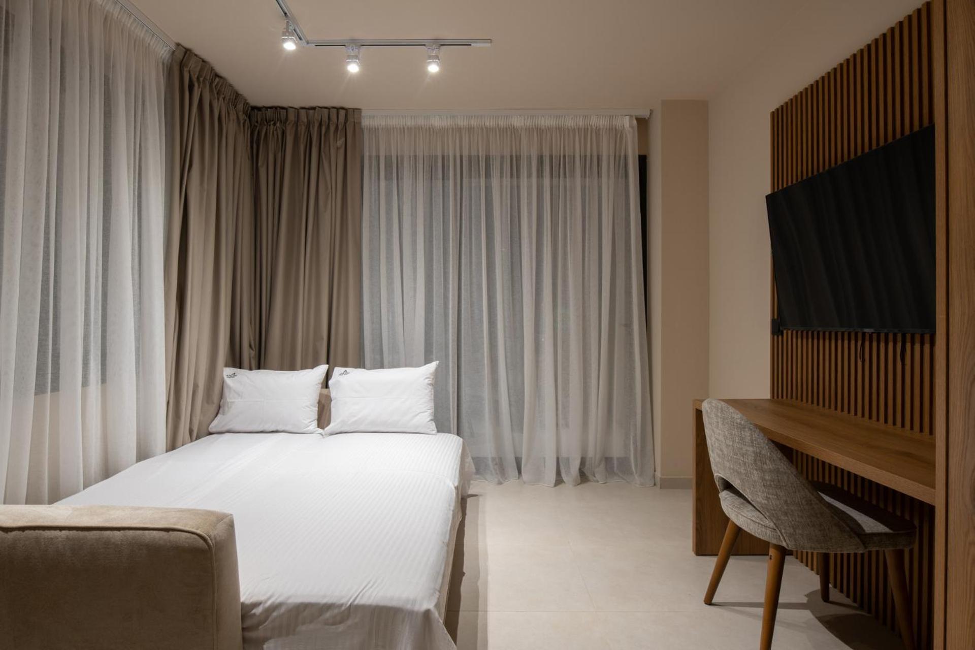 Anore Luxury *