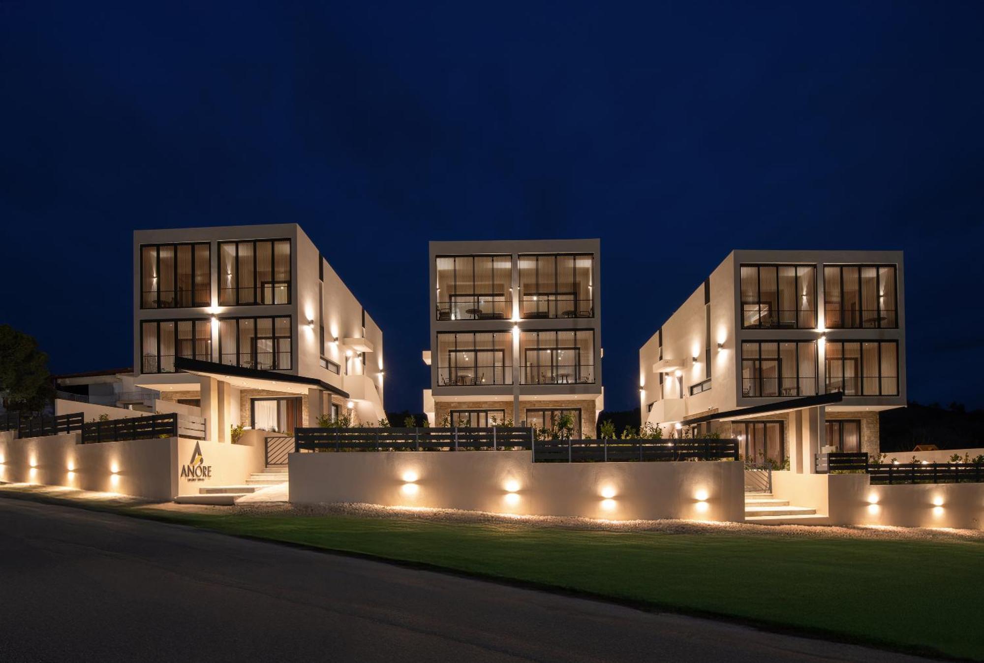 Anore Luxury *