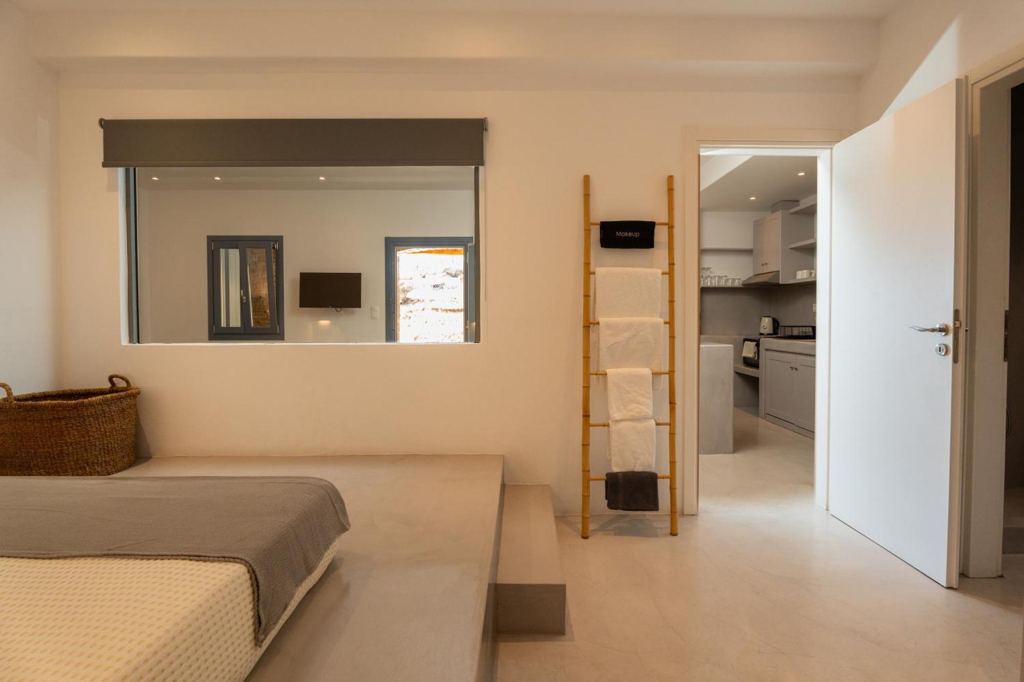 Gianemma Luxury Mylopotas