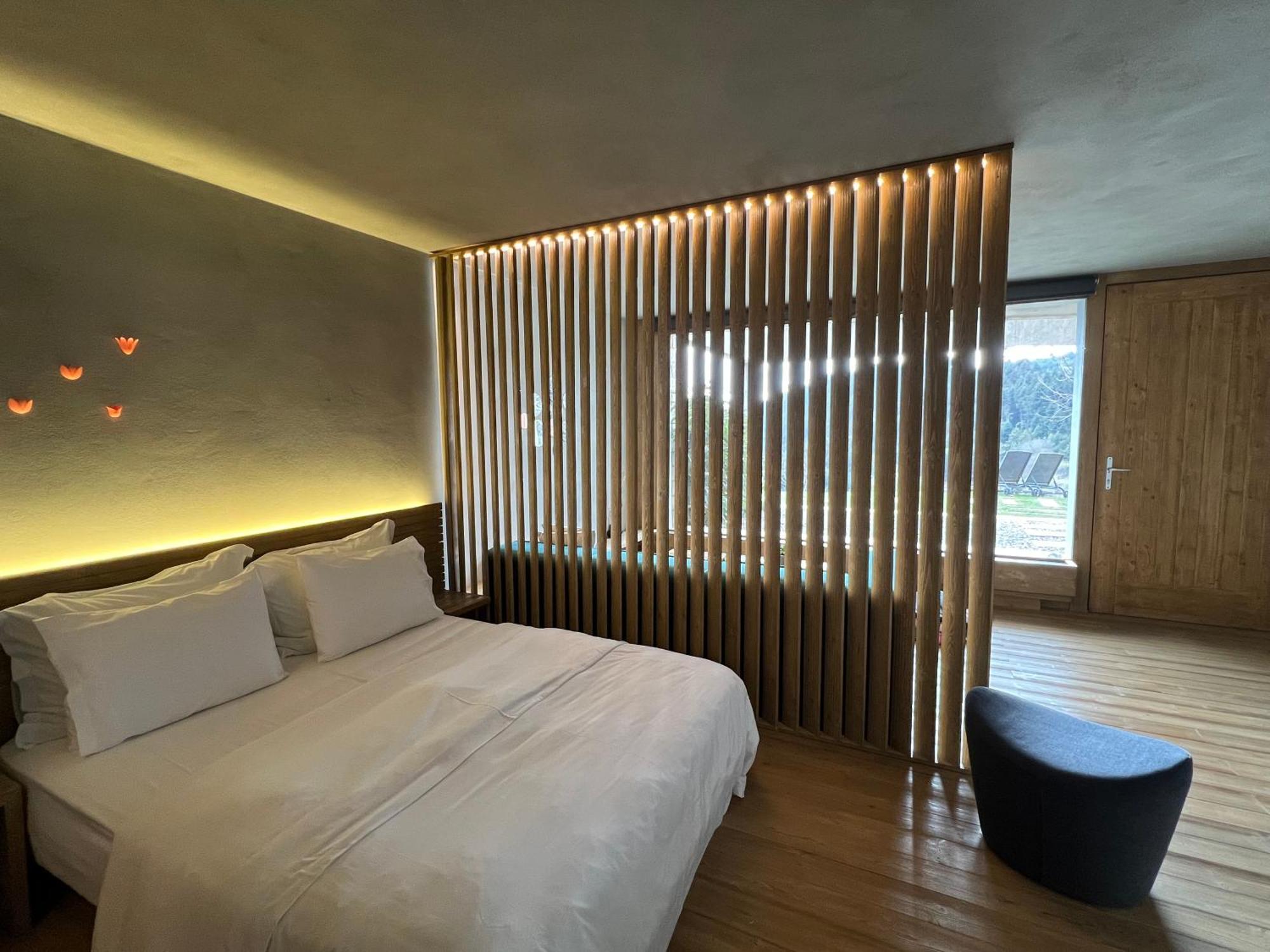 Escapade Luxury Residences Aparthotel Karpenisi