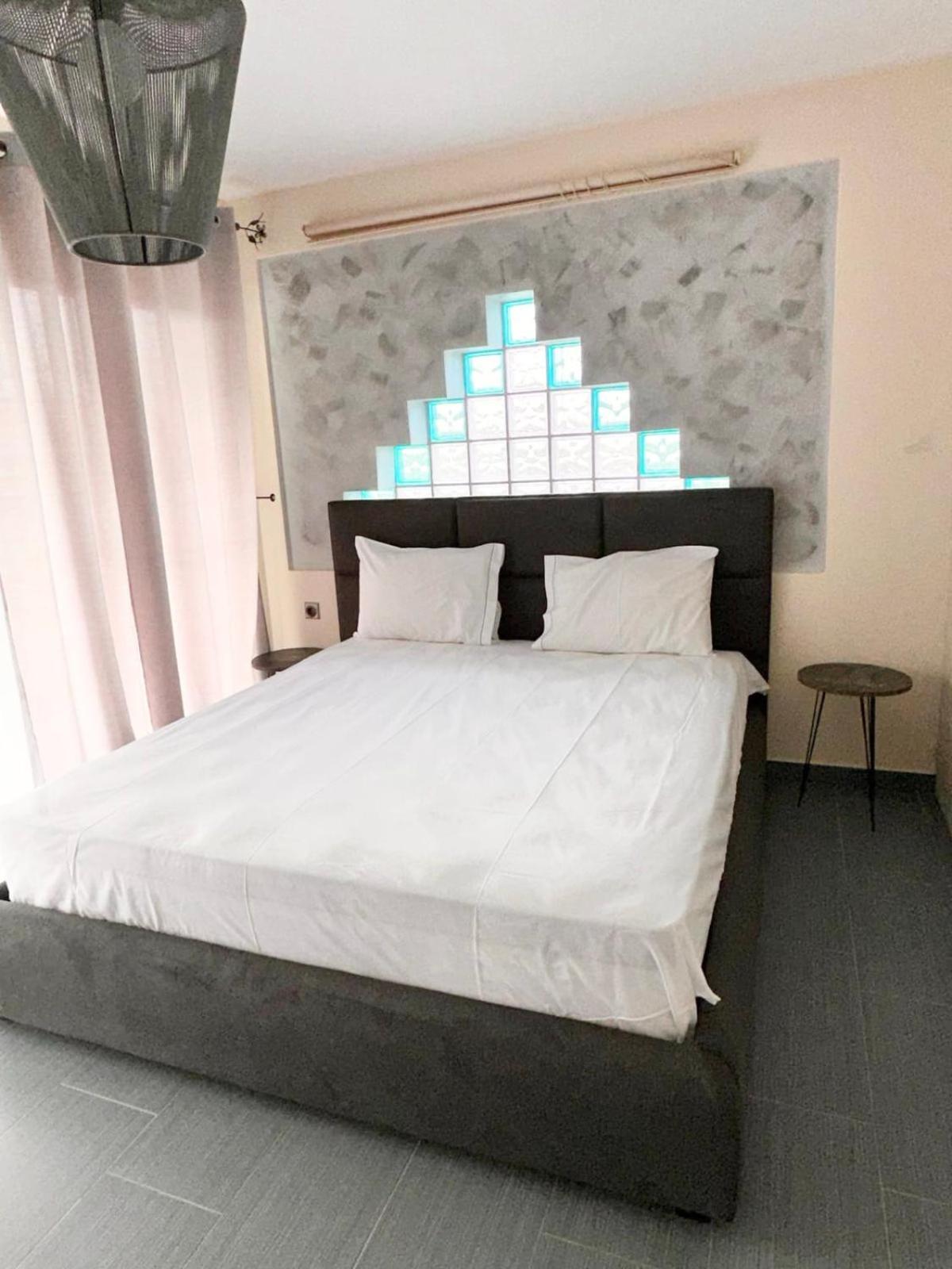 Geka's Apartment