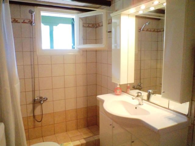 Nikolas Bay Apartment