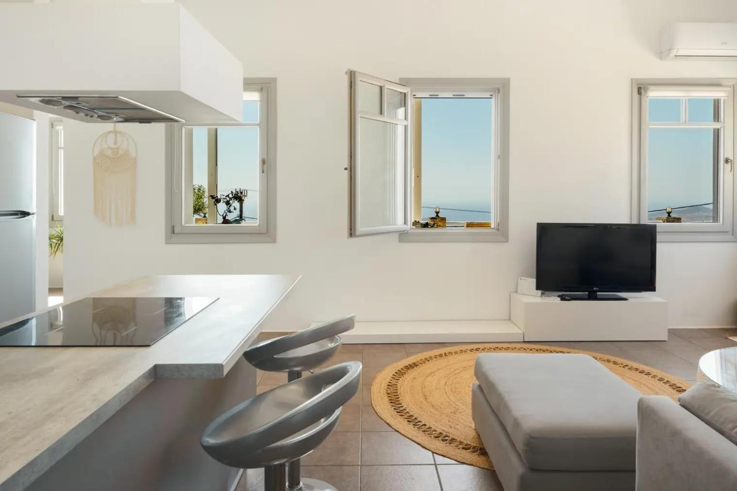 Holiday home Uppolis με θέα τα νησιά