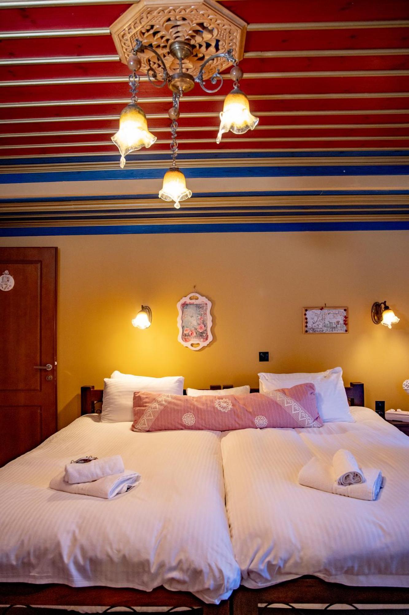 Hotel Arktouros 3*