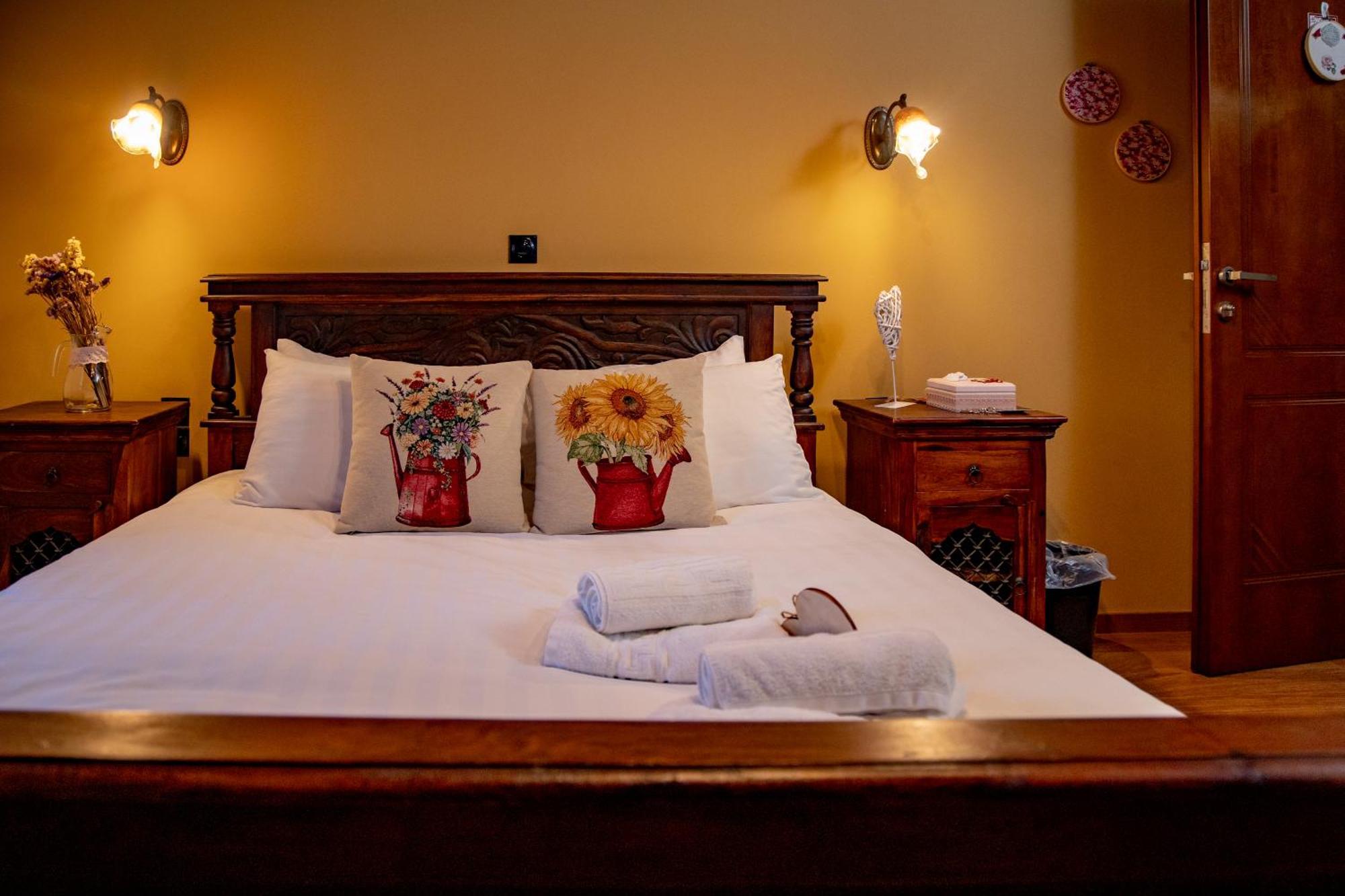 Hotel Arktouros 3*