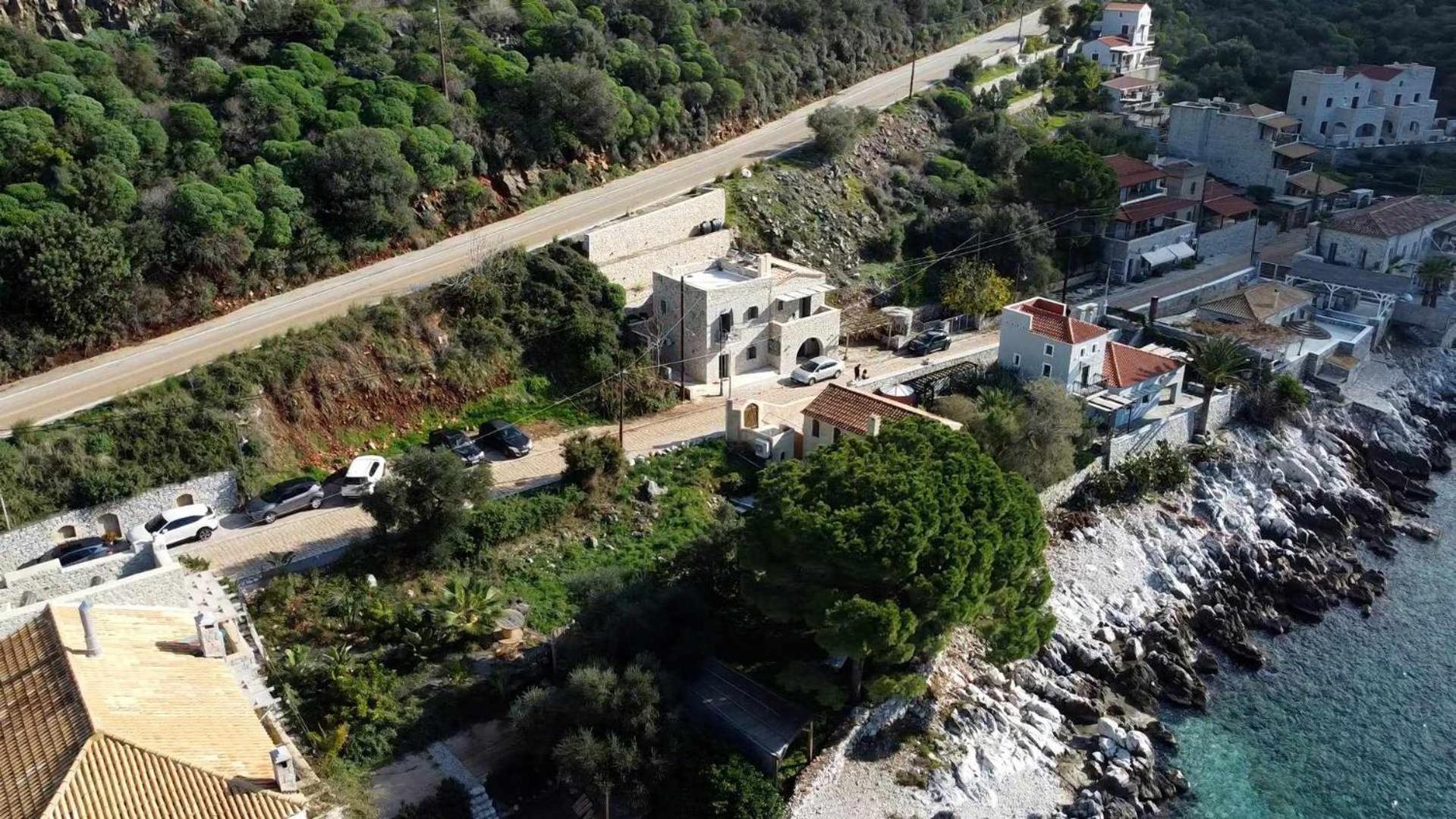 Holiday home Vina's Stone House