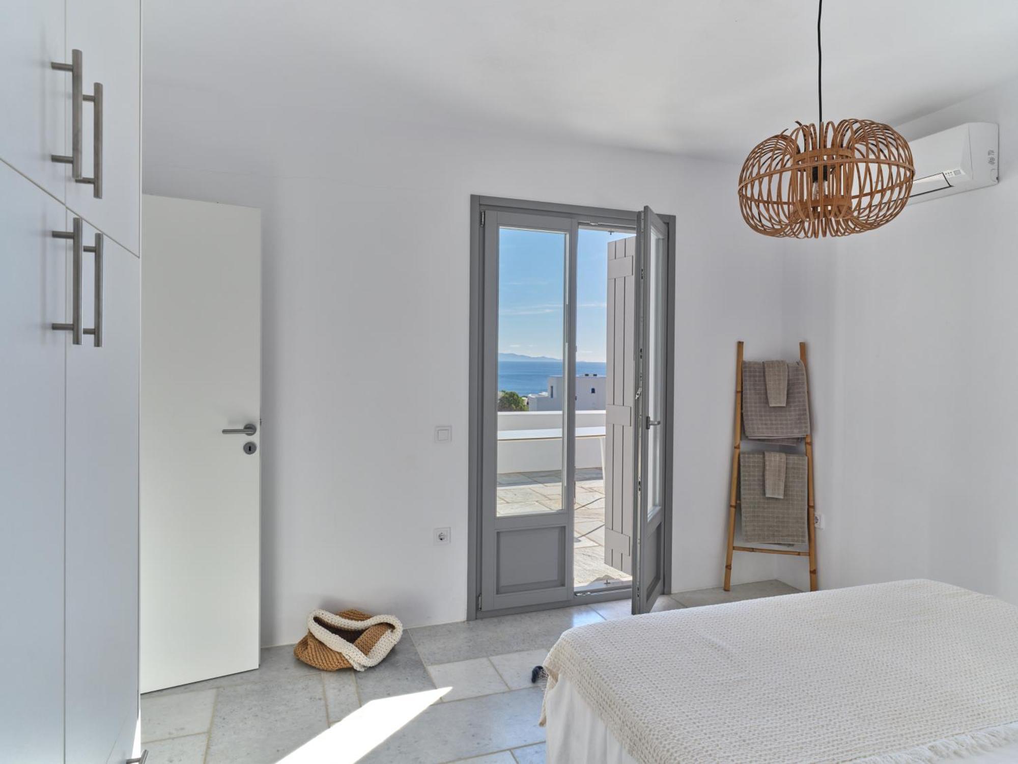 Iokasti Luxury With Private Pool & Sea Views-12 Guests Villa