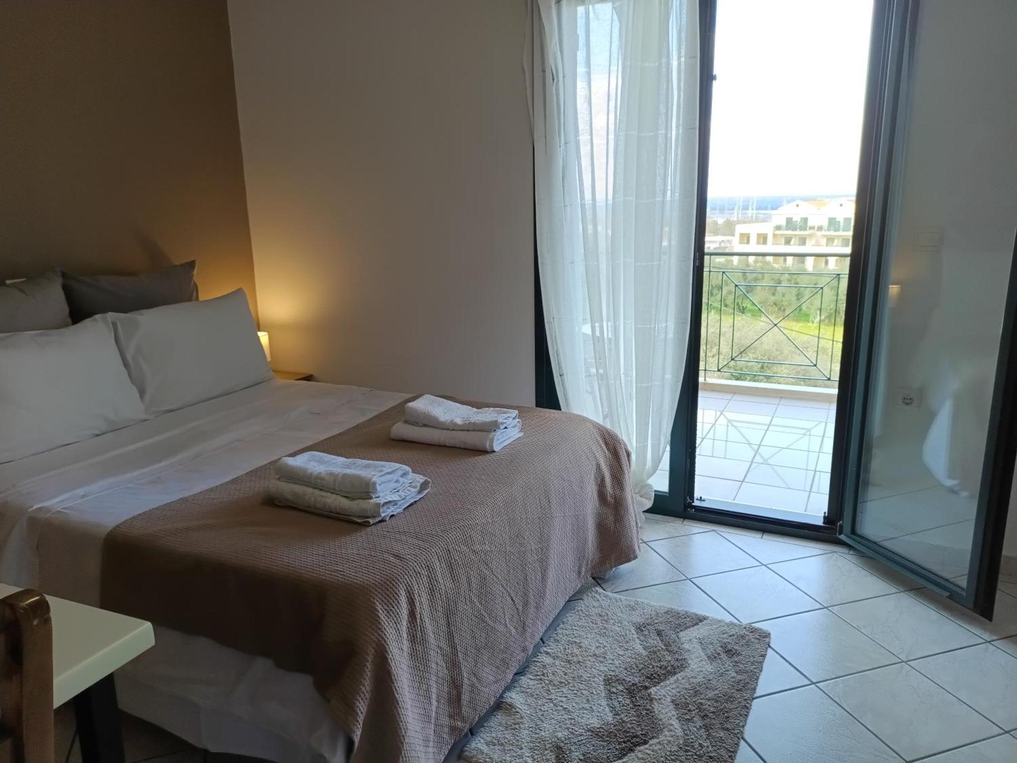 Sea Breeze Apartment Karlovassi