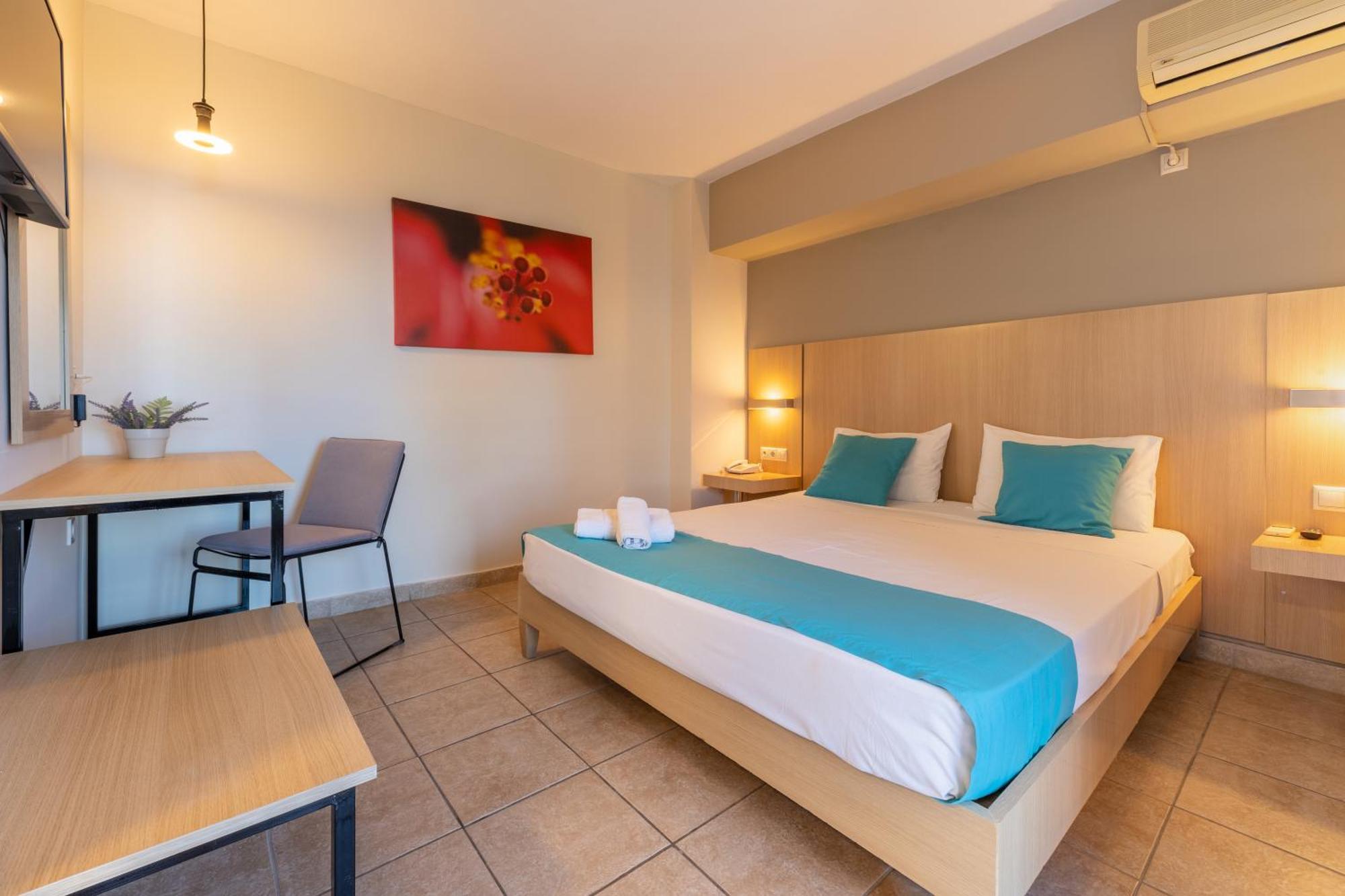 Sunrise Hotel