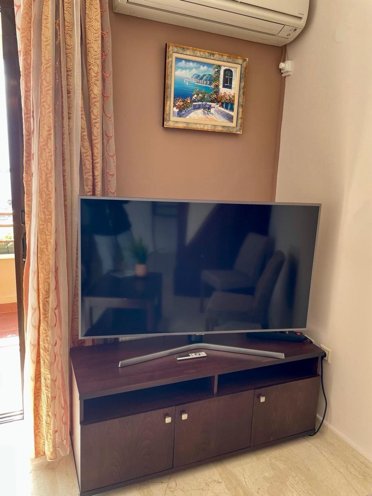 Apartment Grand Luxury Seafront Kalamata