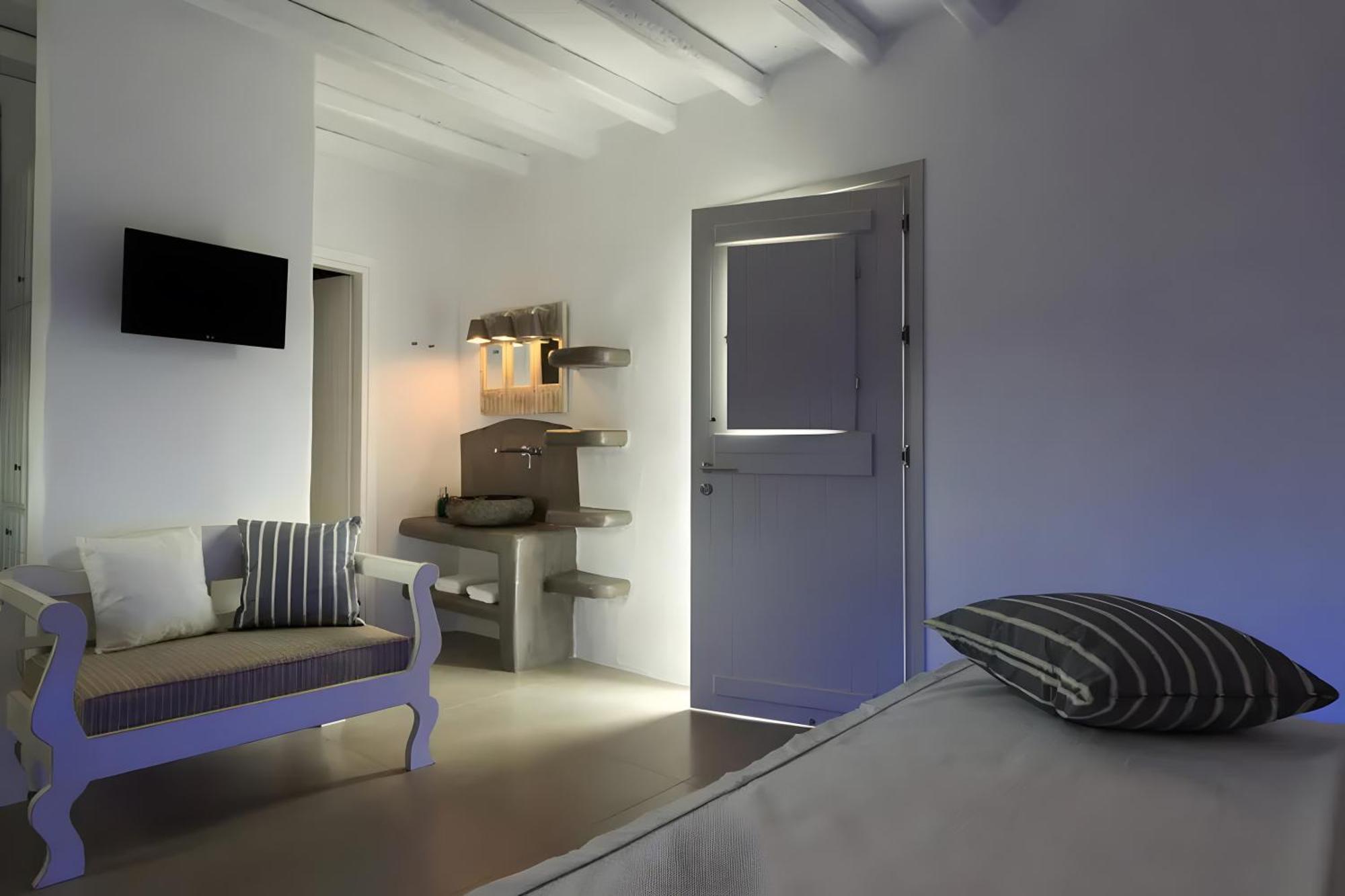 Maisonette No1 90 Squares Meters * Kimolos