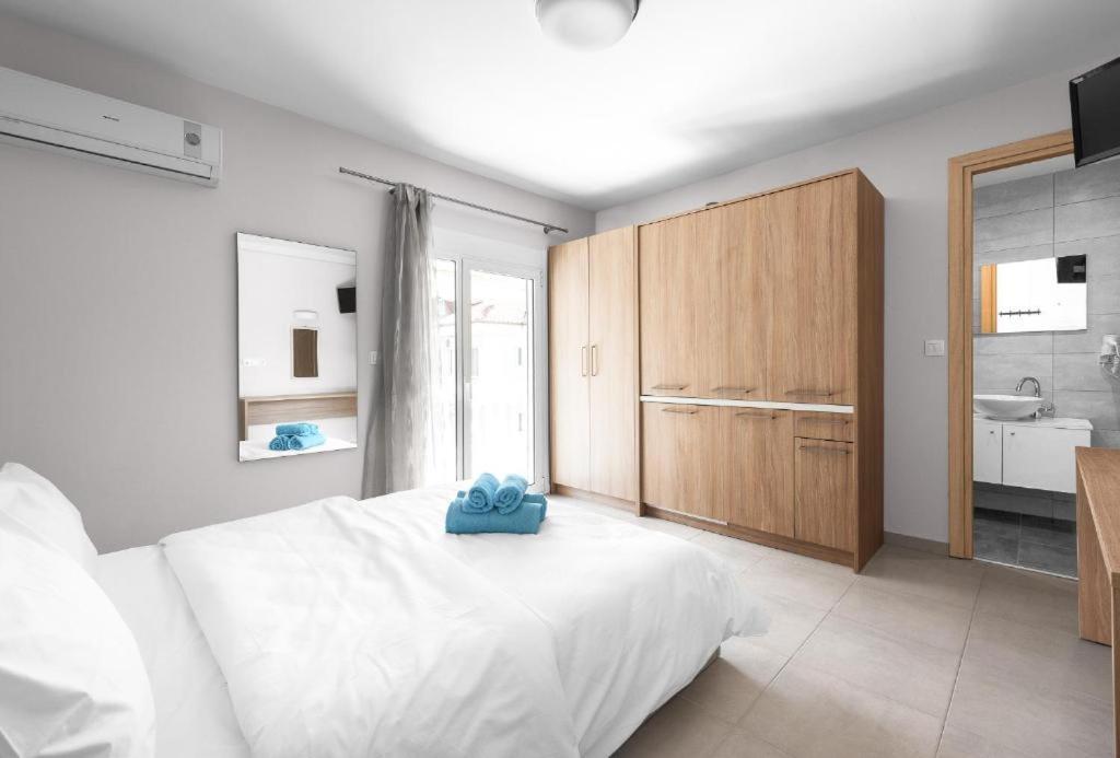 Blue Flag Beachfront Studios, Nilie Hospitality Mgmt Olympiaki Akti