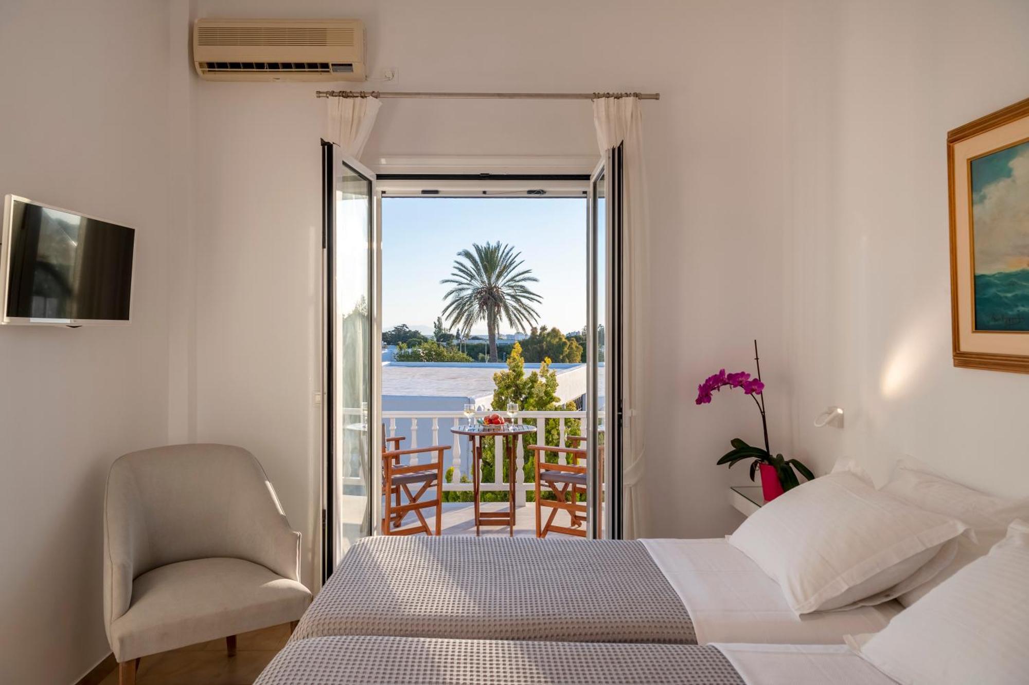 Doukissa Parikia (Paros)