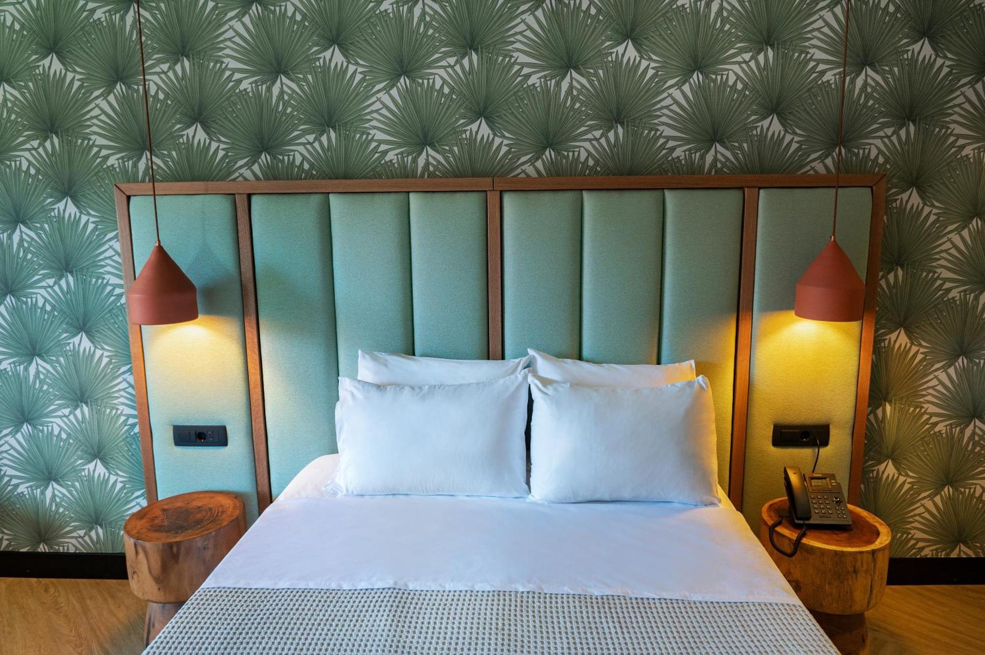 Coral Roda (Corfu)