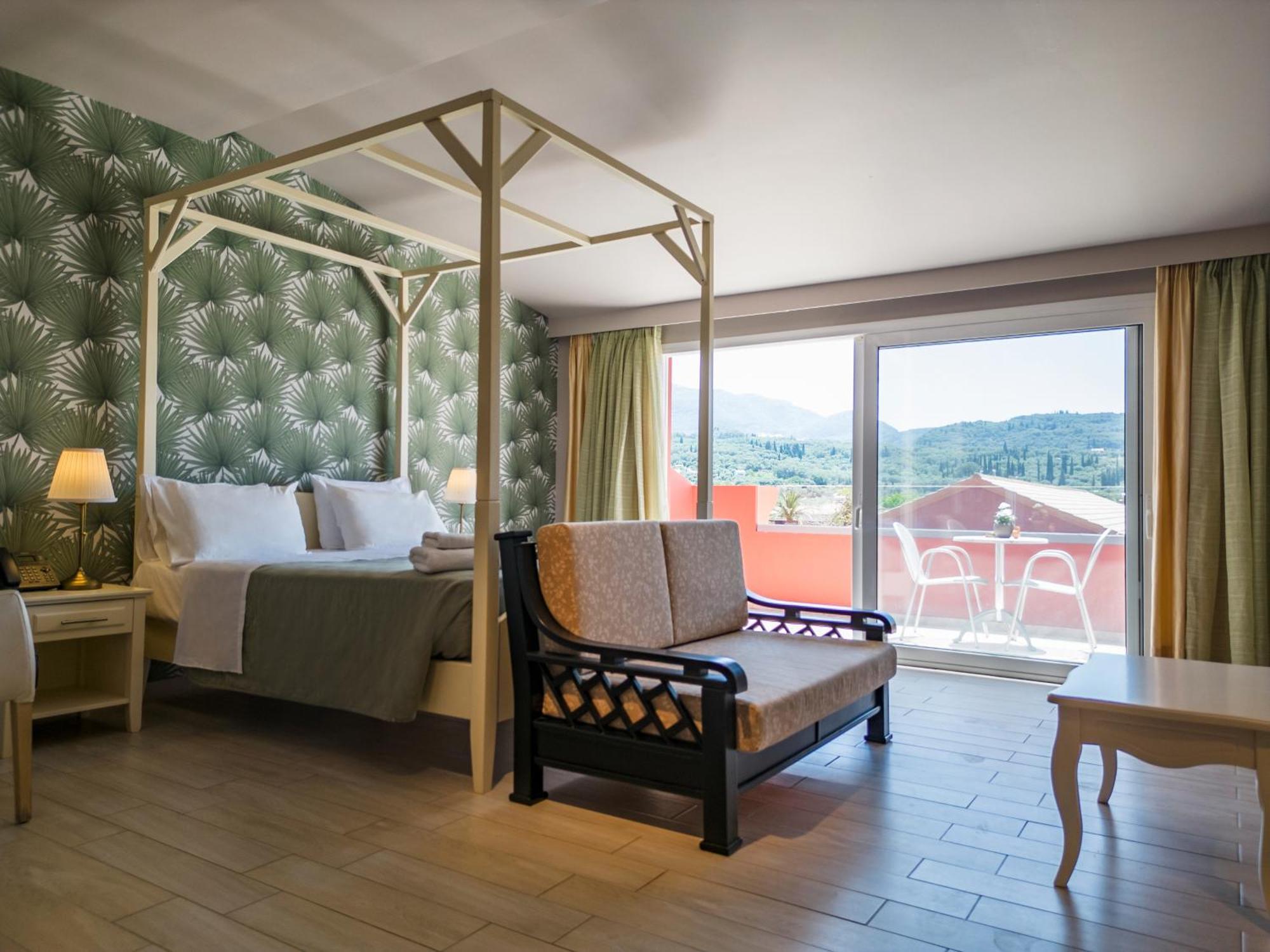 Hotel Coral 4*