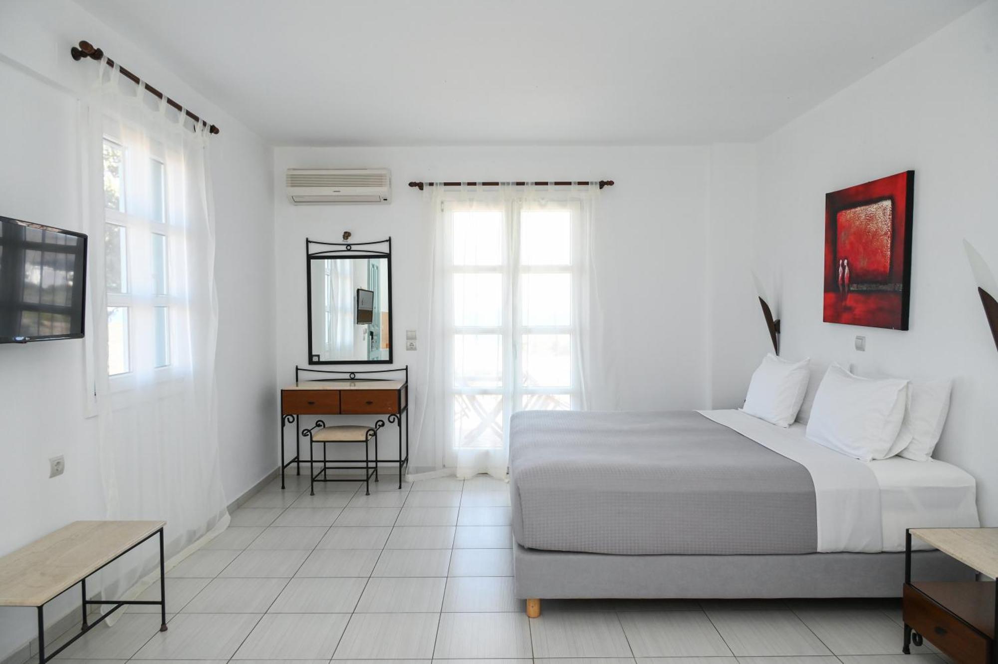 Asterias Boutique 3*