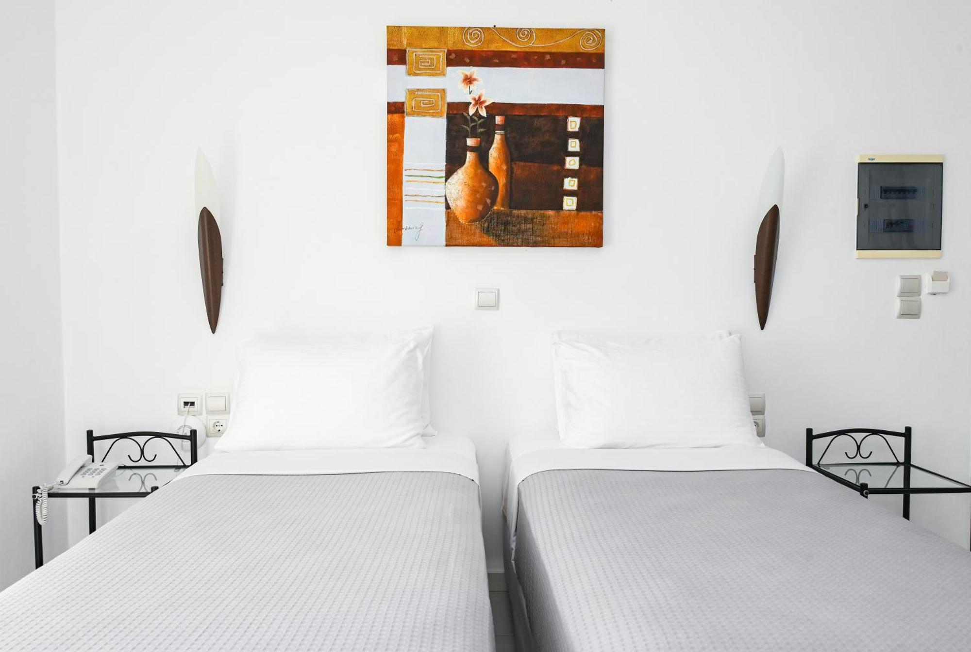 Asterias Boutique 3* Pachaina