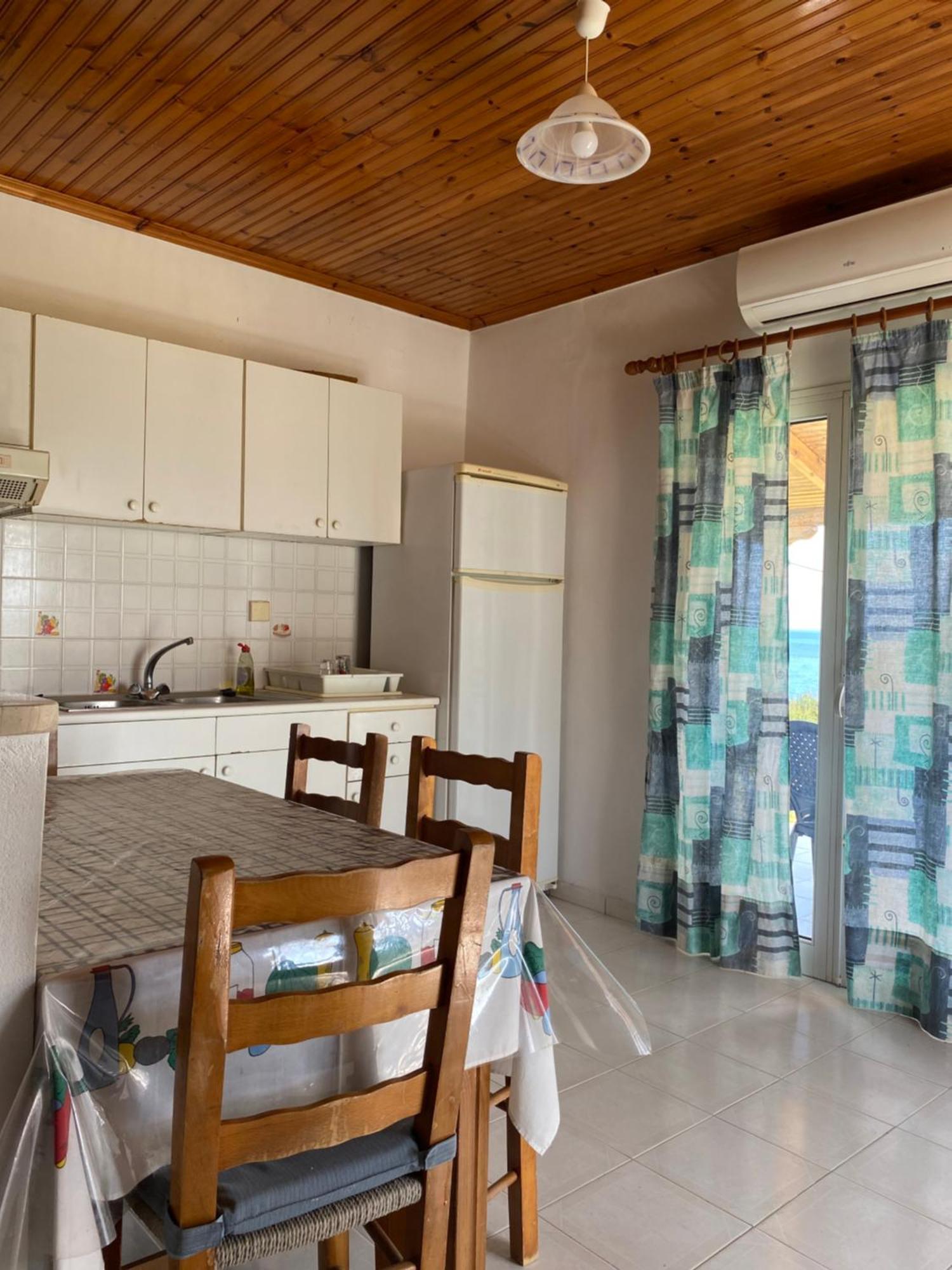 Tentes Homes * Vounaria