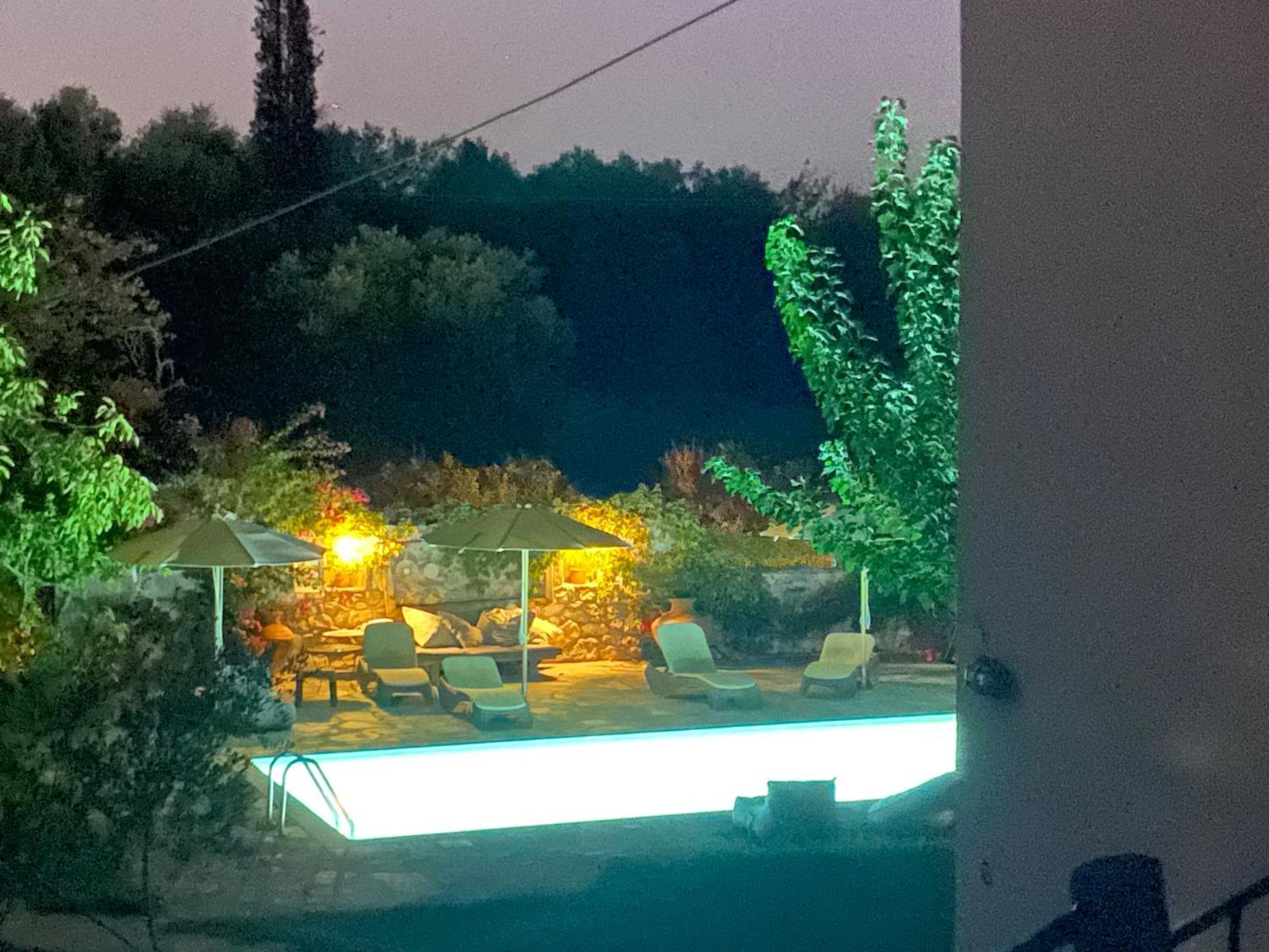 & Private Swimming Pool Country house *
