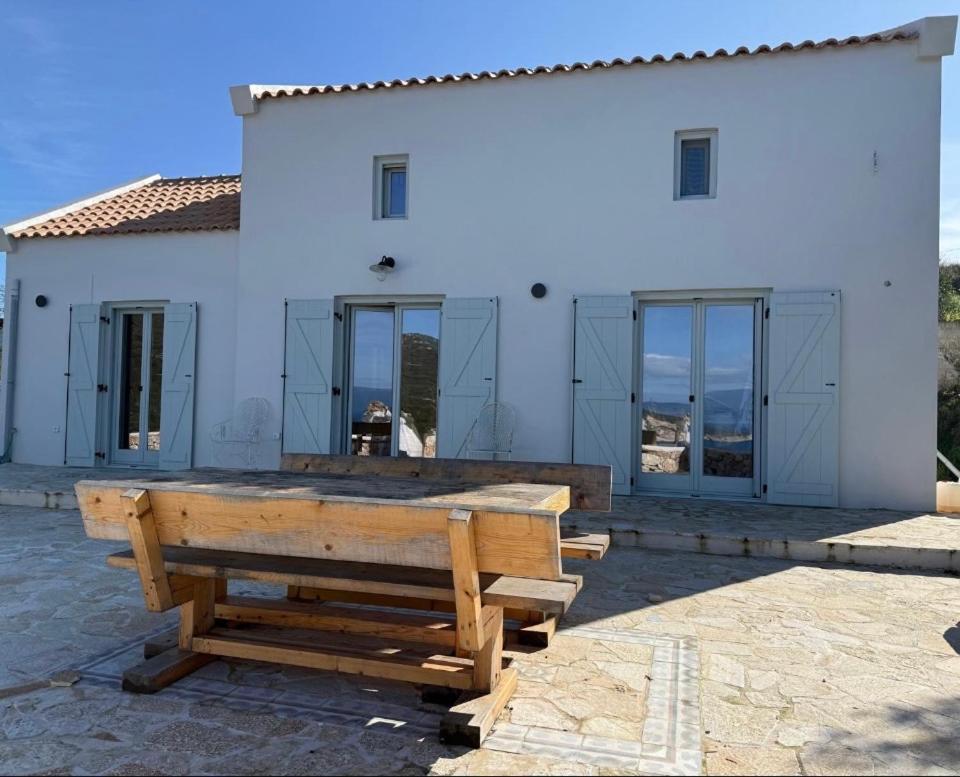 Villa Ionian Hideaway *