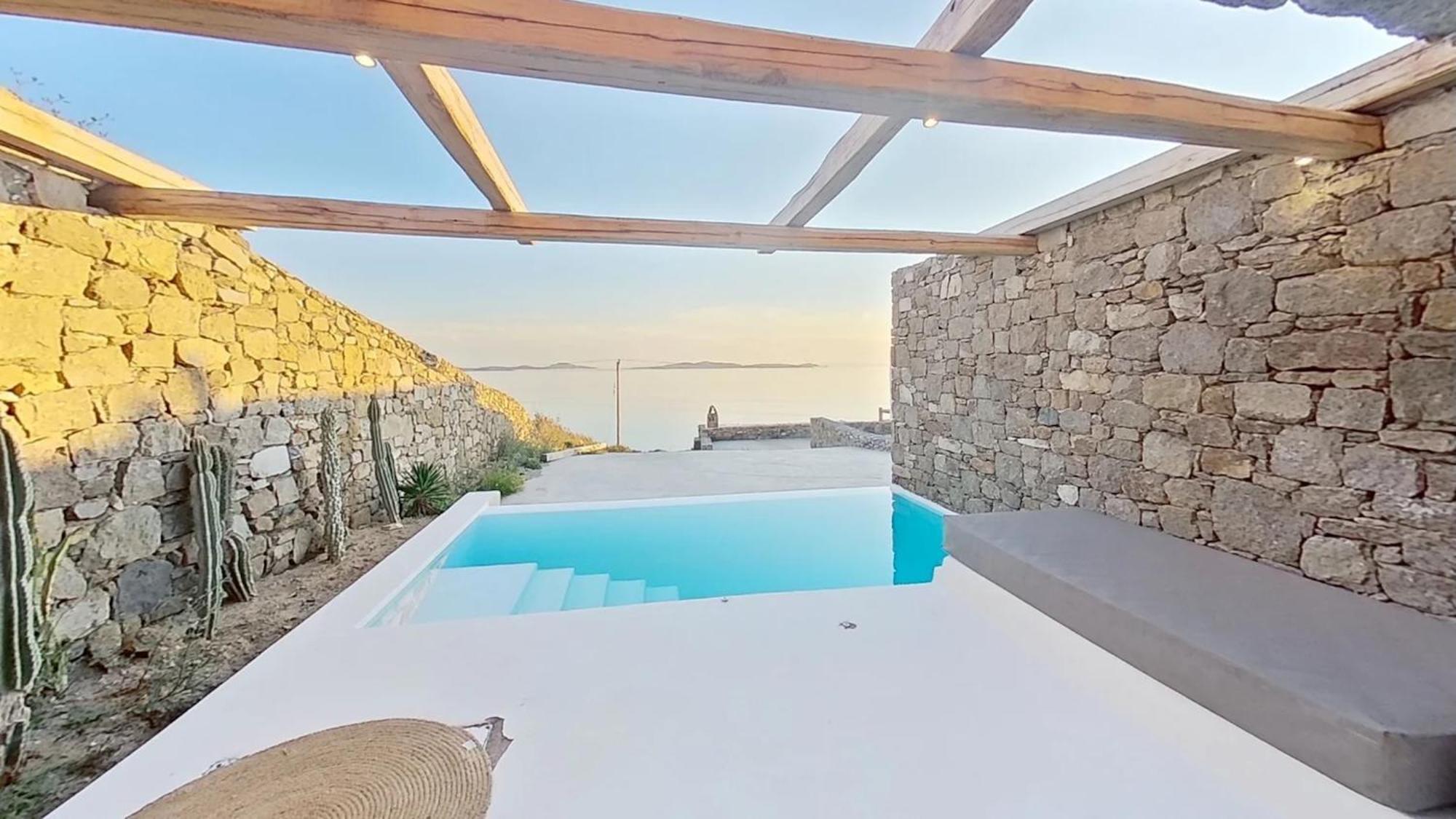 Ria Mar & By Live&travel Houlakia (Mykonos)