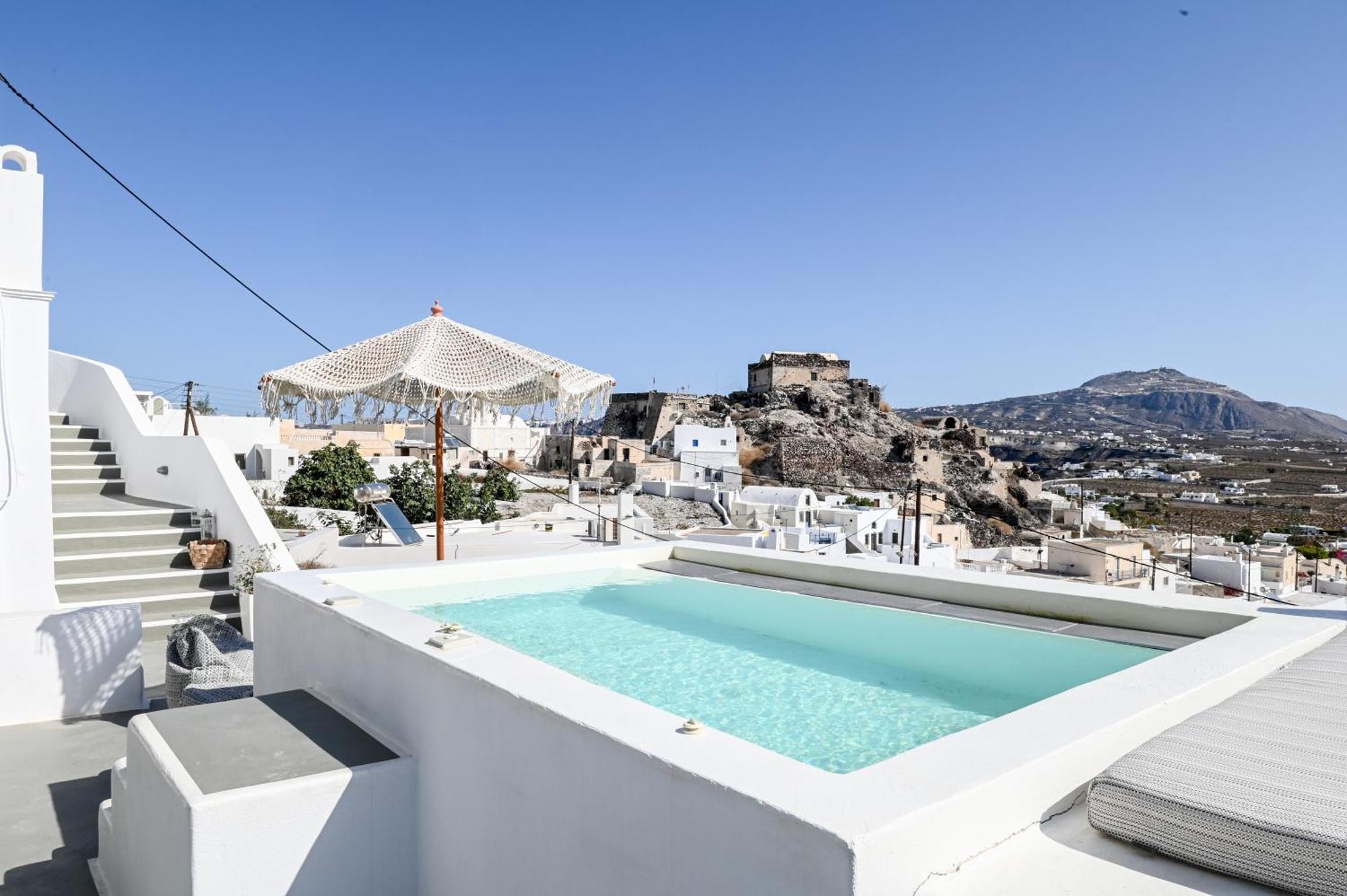 Amphora Luxury - Akrotiri Seaview Escape
