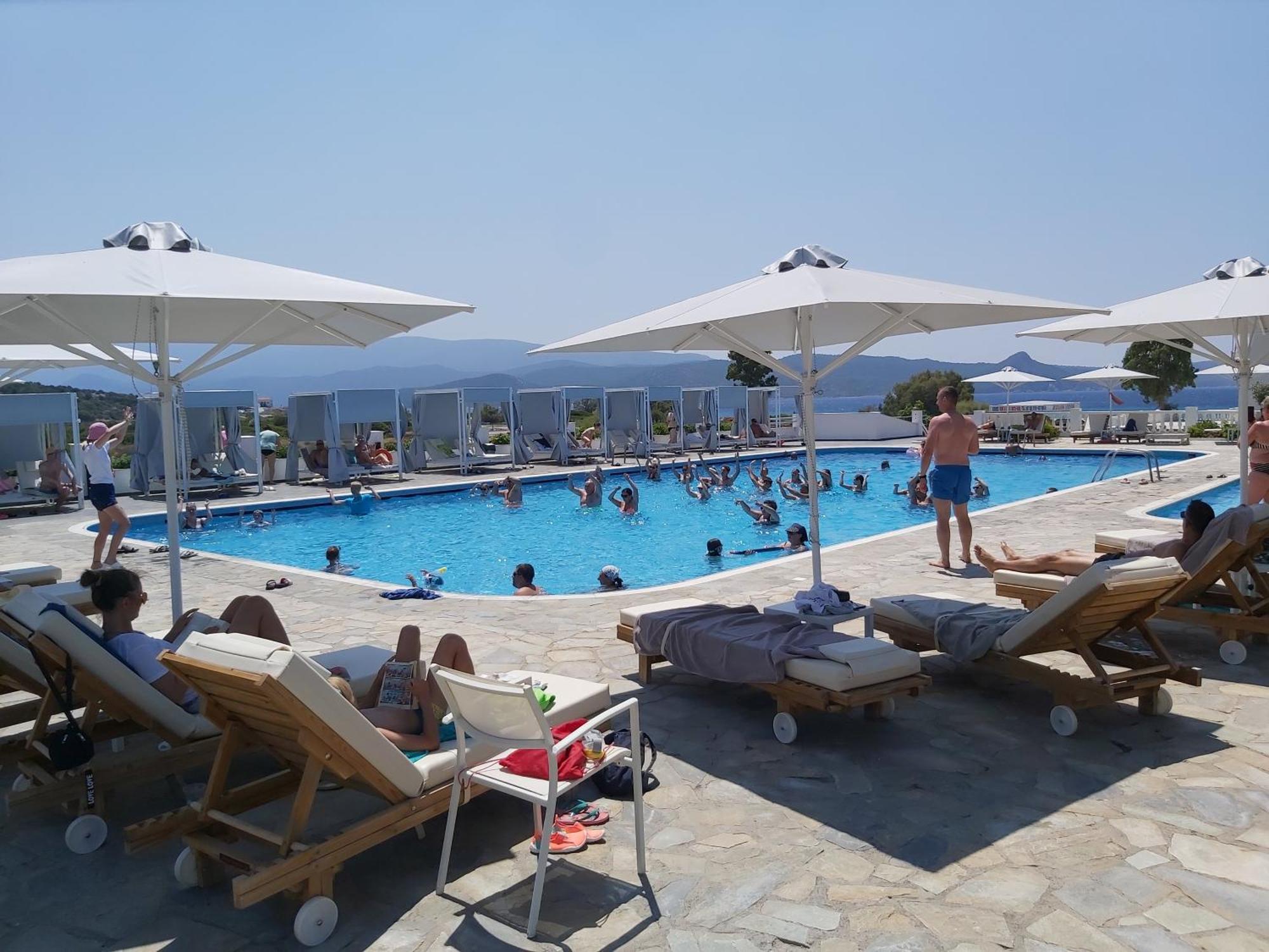 Sirenes Hotel